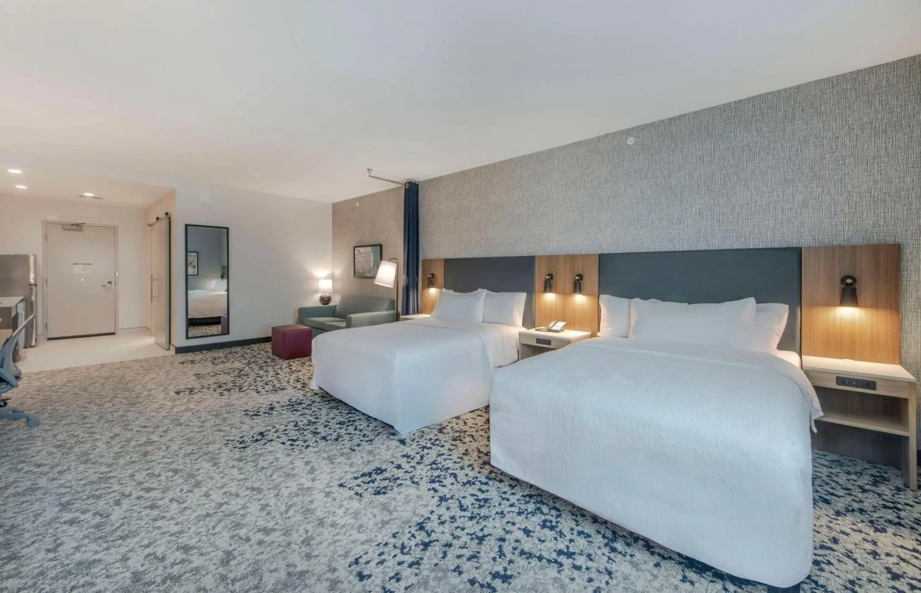 Living room, Bed in Home2 Suites By Hilton Lumberton Living room, Bed in Home2 Suites By Hilton Lumberton