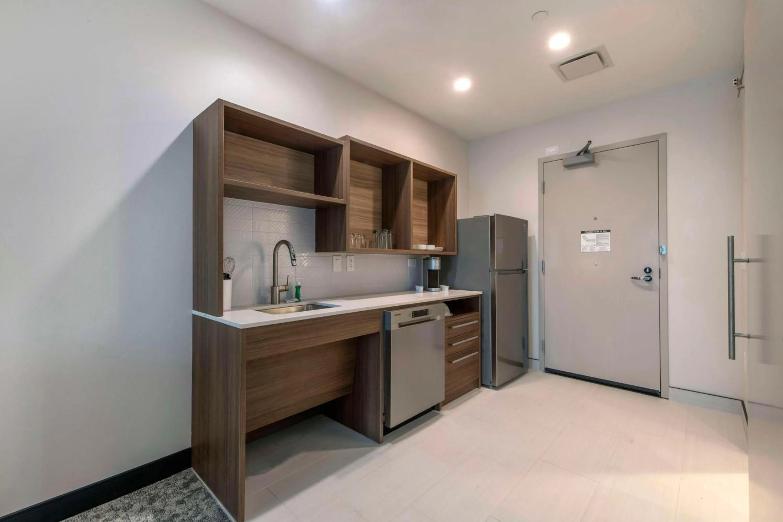 Kitchen or kitchenette in Home2 Suites By Hilton Lumberton