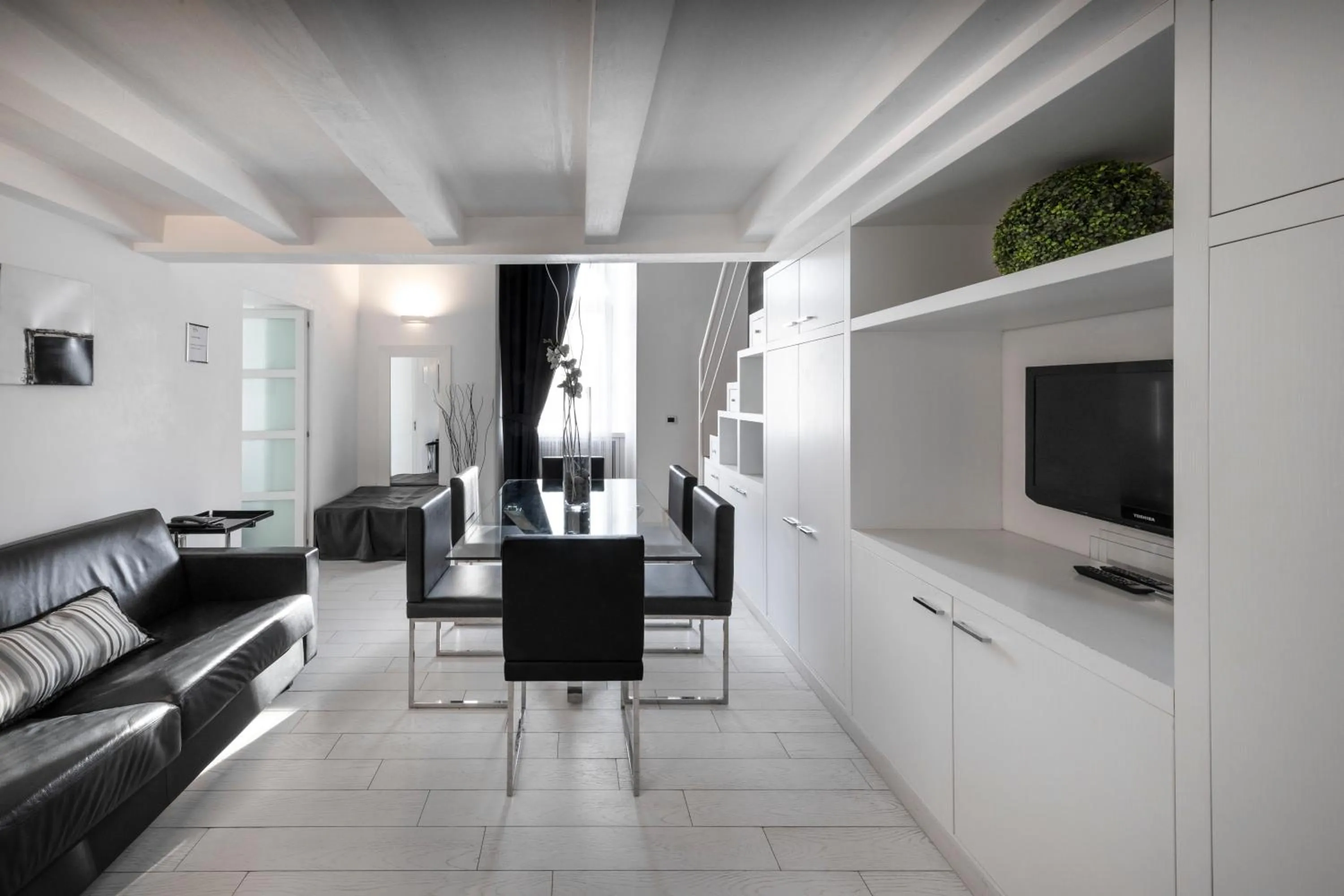 Living room in LHP Suite Roma Piazza del Popolo