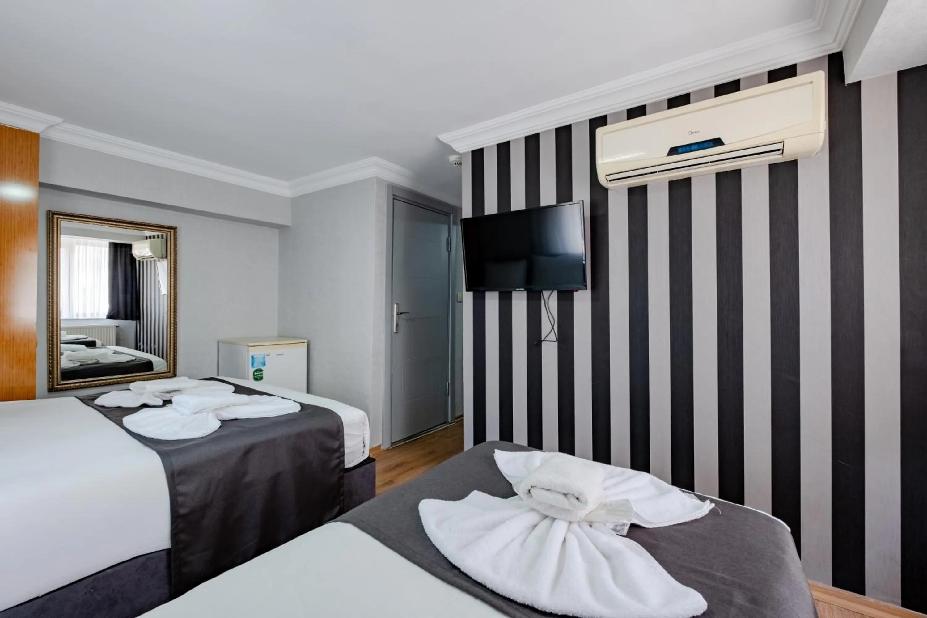 Photo of the whole room, Bed in JAMMY Hotel