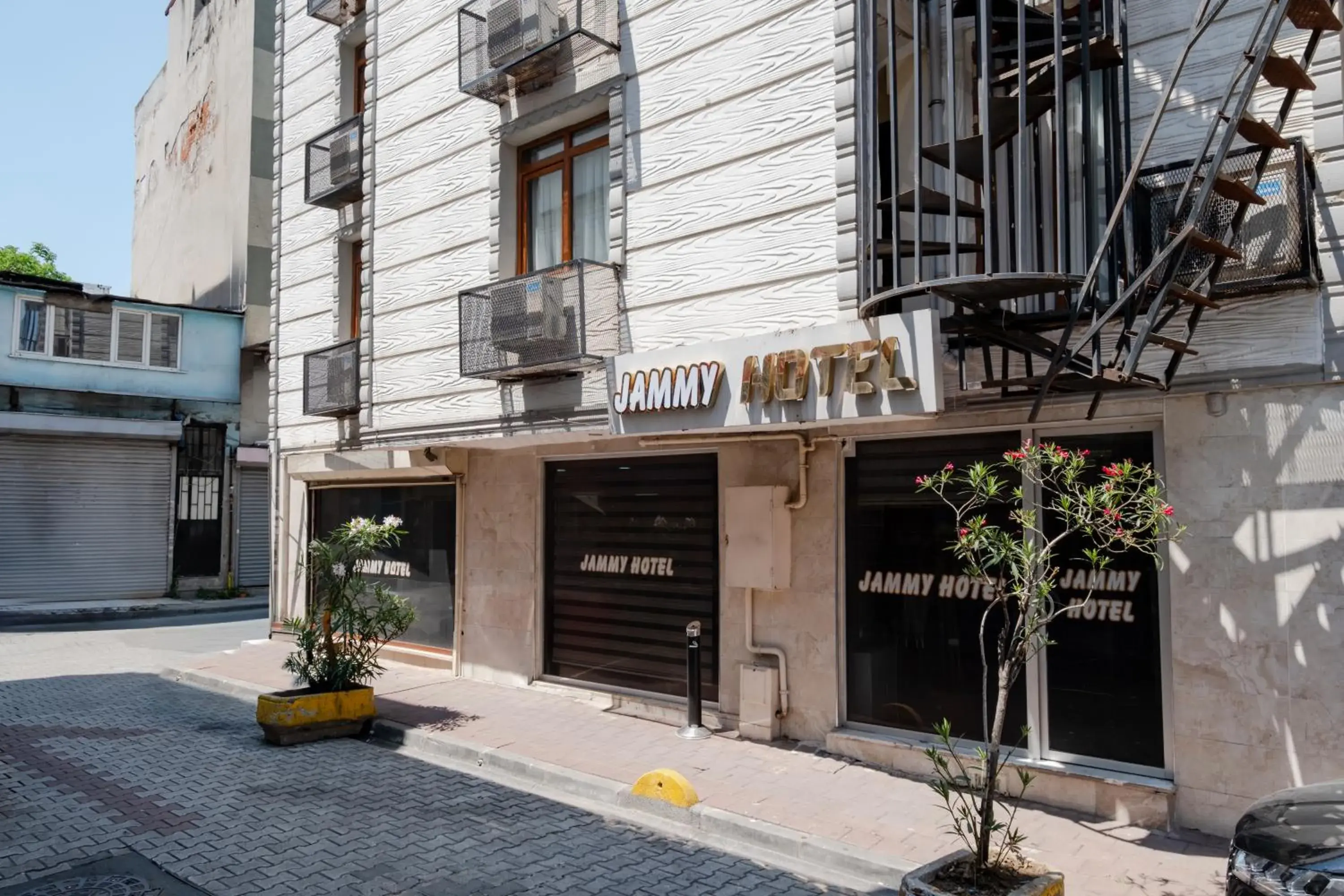 Property building in JAMMY Hotel Property building in JAMMY Hotel