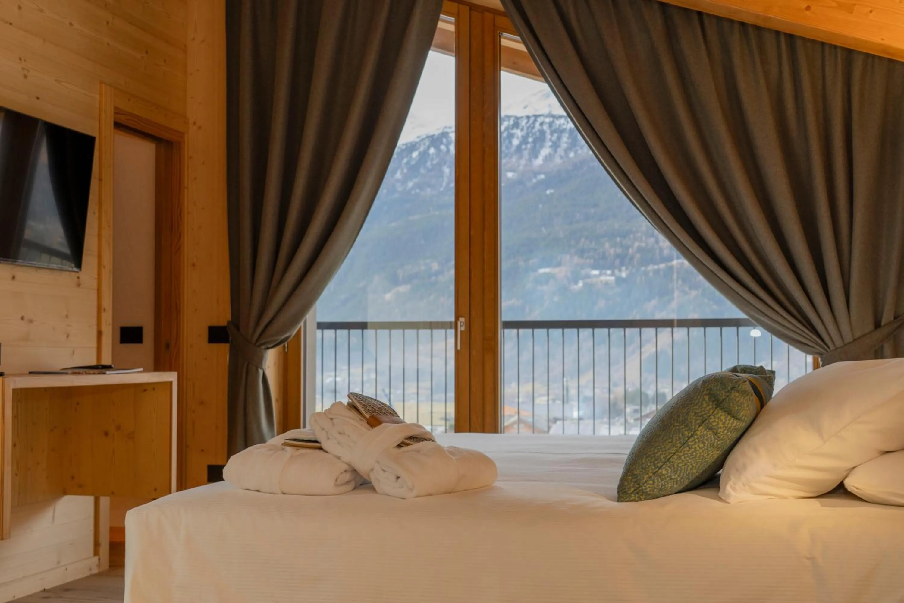 Sauna, Bed in Funivia Bormio Active Hotel - Adults Only