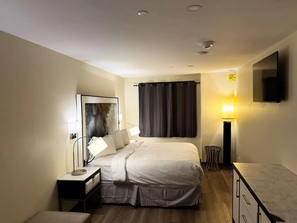 Bed in Nova Hotel JFK