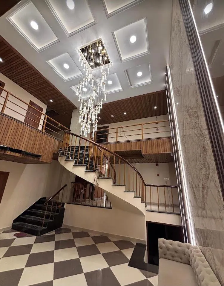 Lobby or reception in Four Leaf Hotel Arjuna Manor, Varanasi