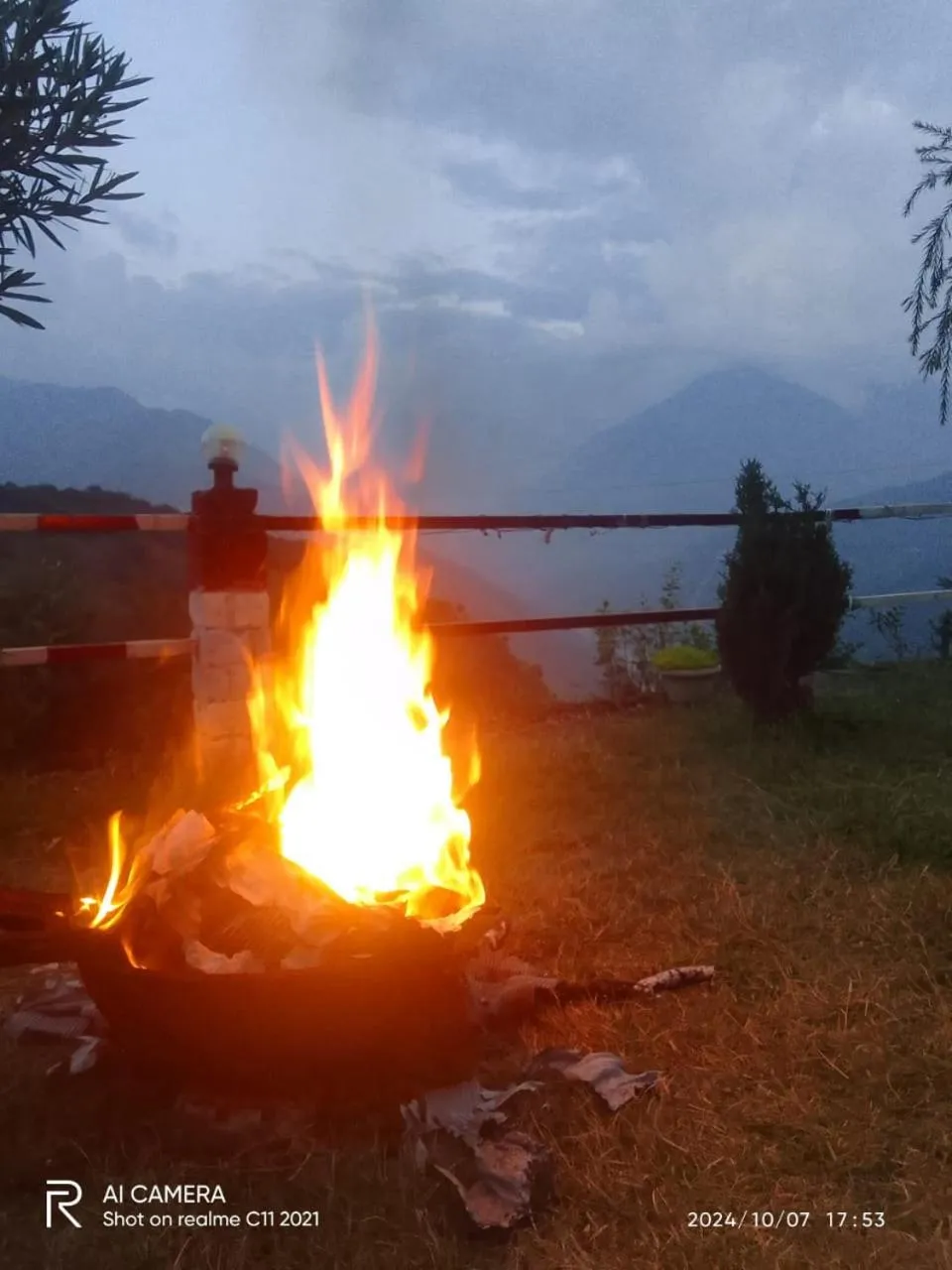 Chaukhamba view Resort