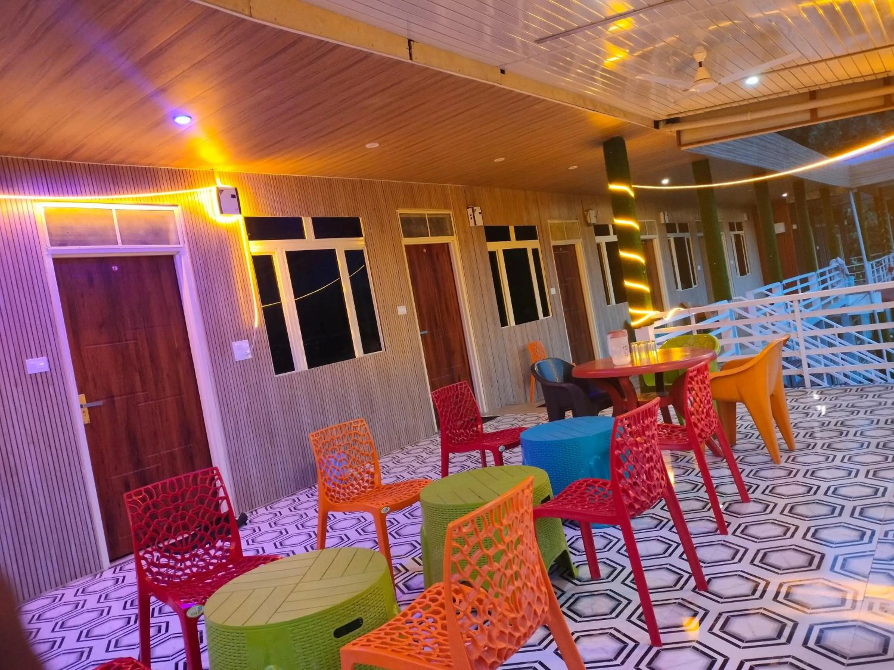 Chaukhamba view Resort