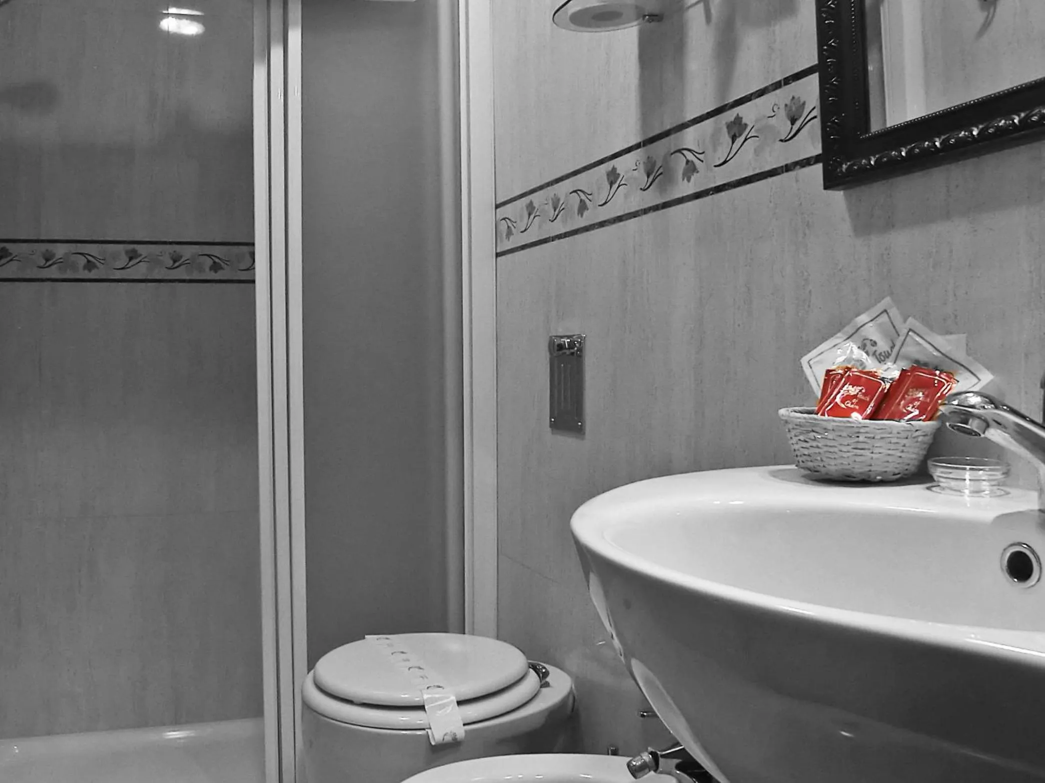 Bathroom in La Posada del Rey