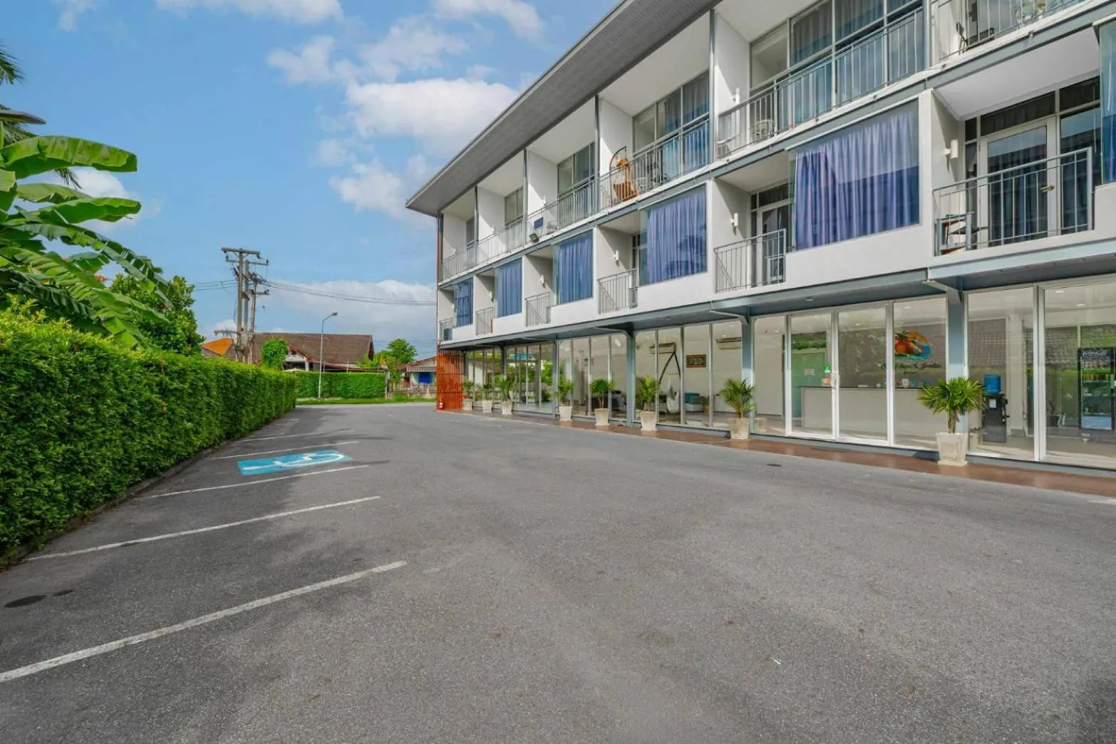 Property building in Sunset Serenity Jomtien Resort