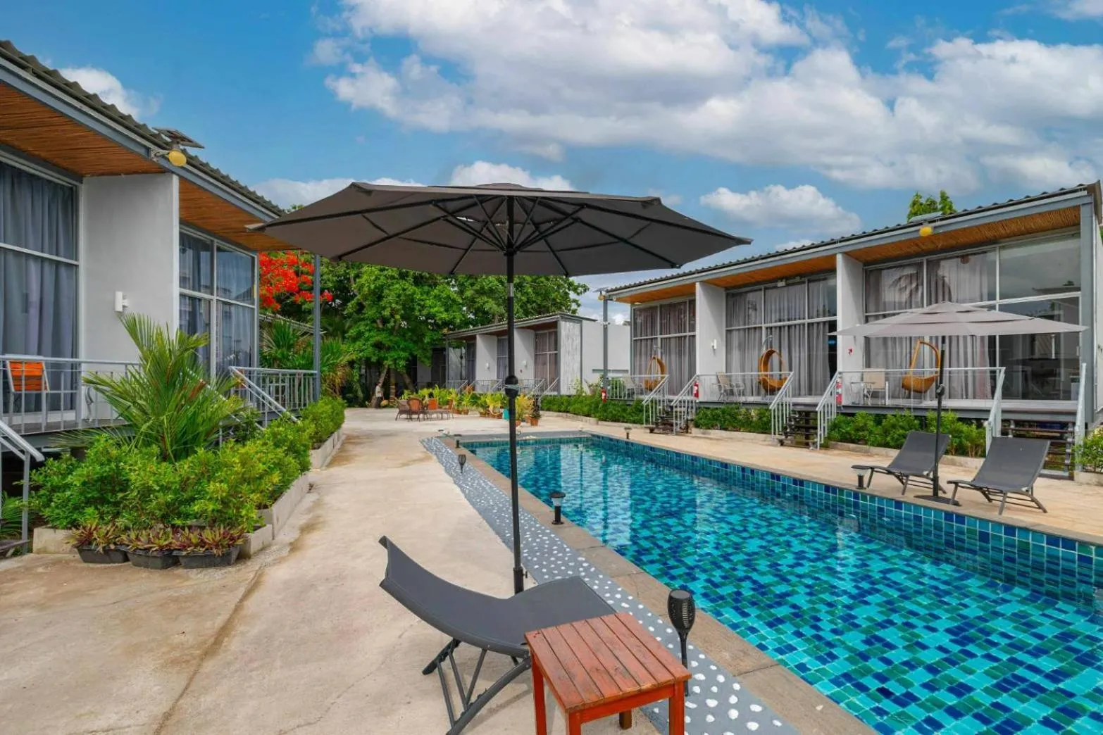 Swimming pool in Sunset Serenity Jomtien Resort