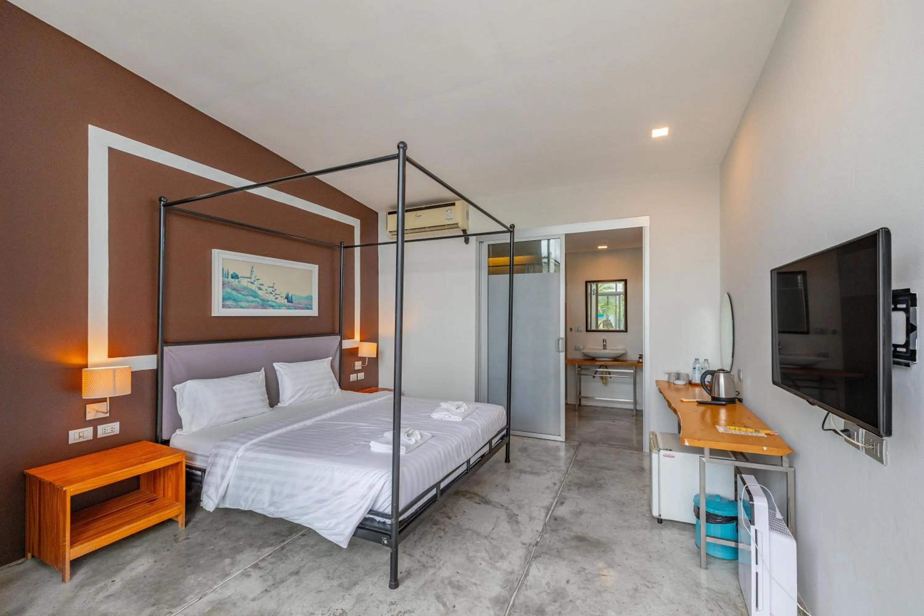 Bed in Sunset Serenity Jomtien Resort