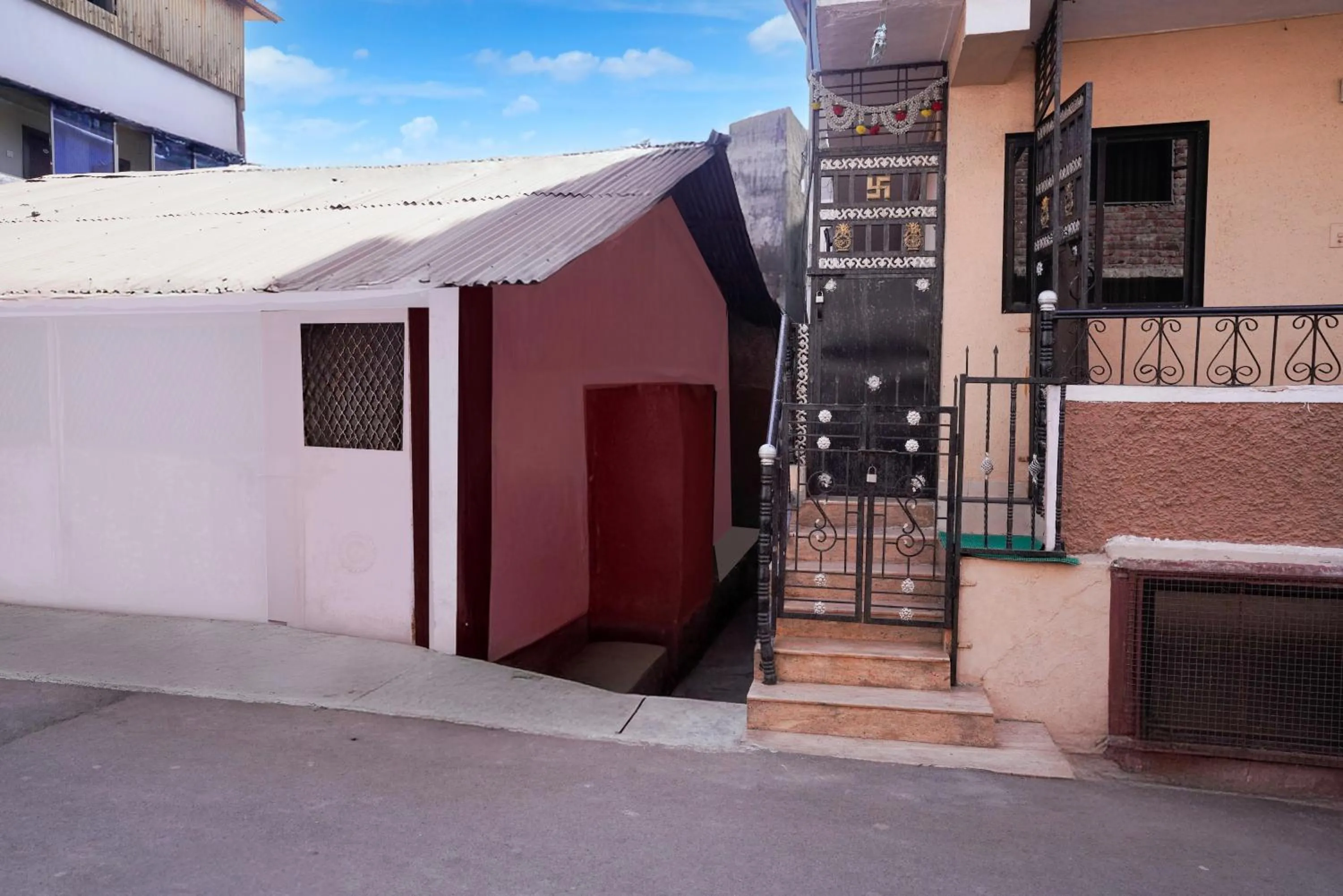 Hotel O Main Market Mahabaleshwar