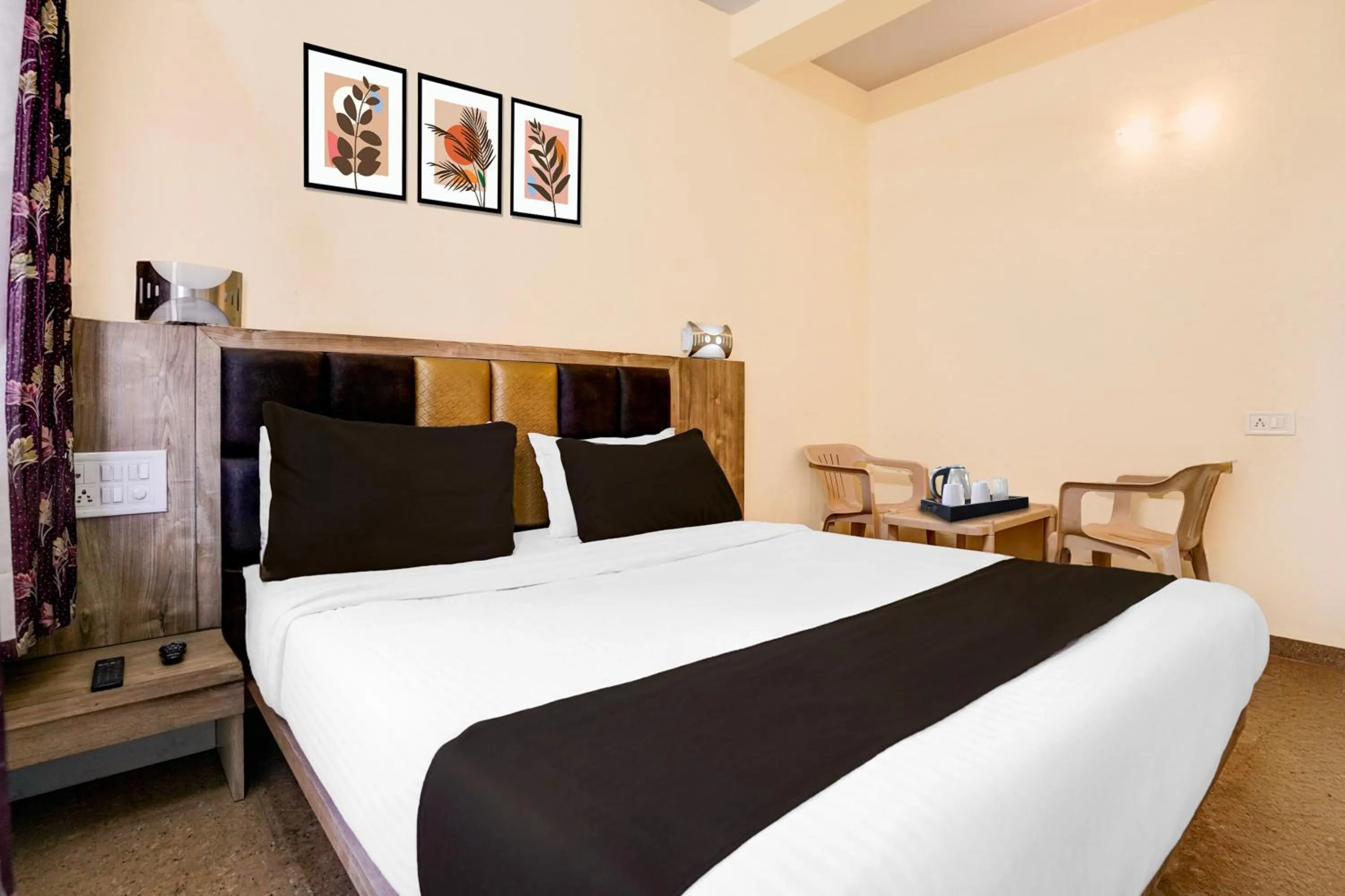 Hotel O Main Market Mahabaleshwar