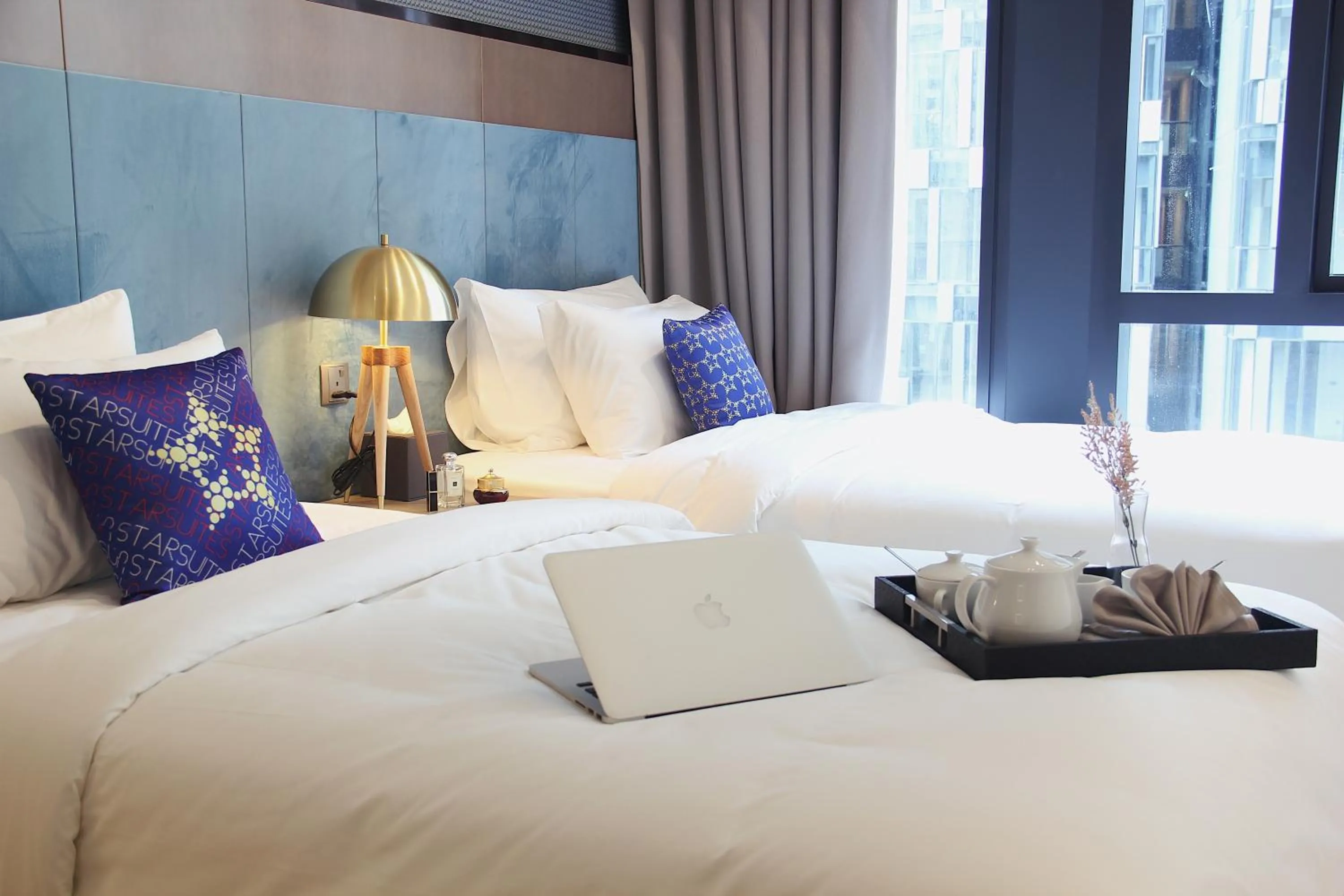 Bed in Star Deluxe Suites KLCC by WSD