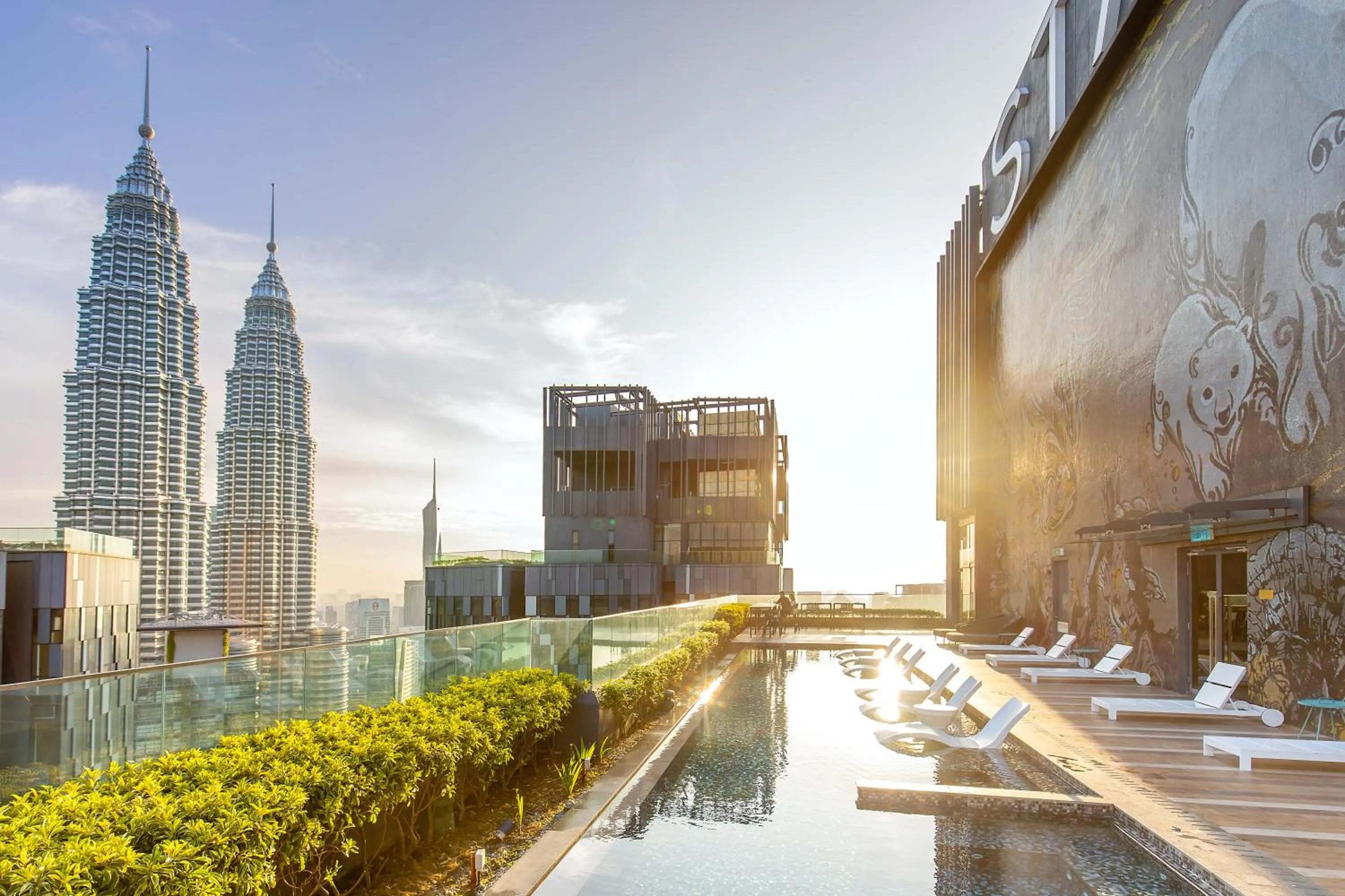 Day in Star Deluxe Suites KLCC by WSD