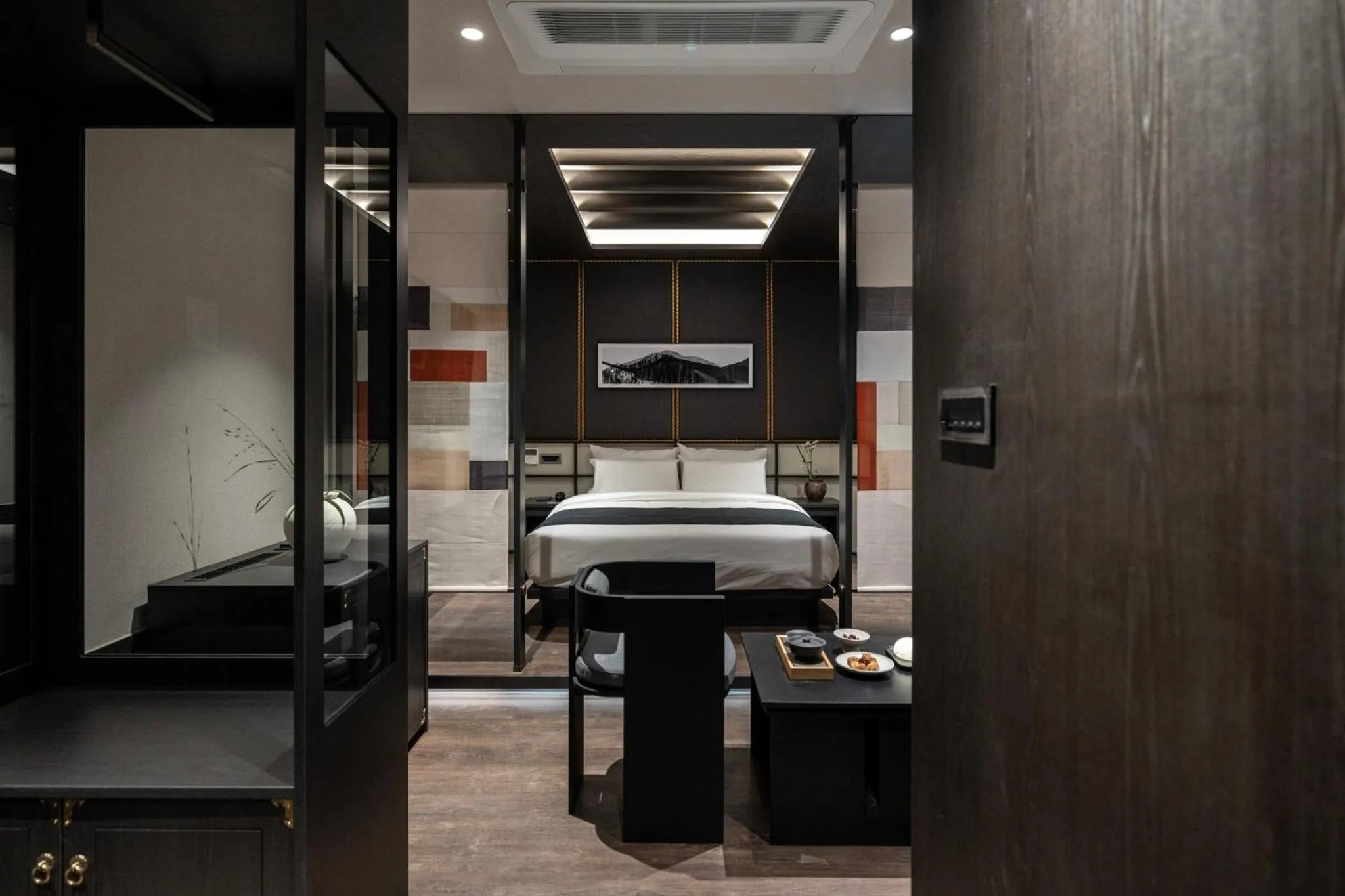 Photo of the whole room, Bed in Aank Hotel and Spa Jongno Unni