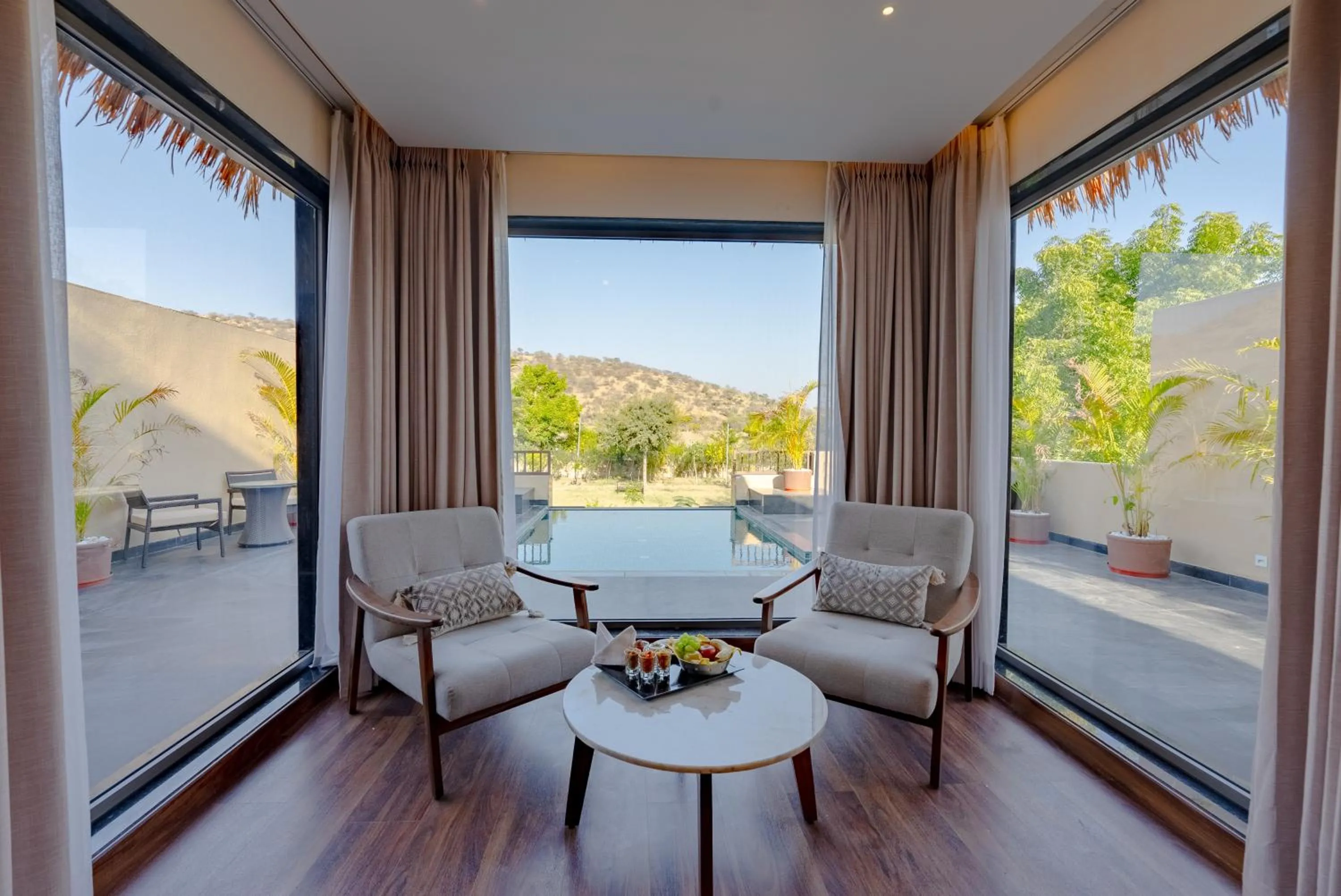 Living room in Tree of Life Amara Resorts & Spa, Udaipur