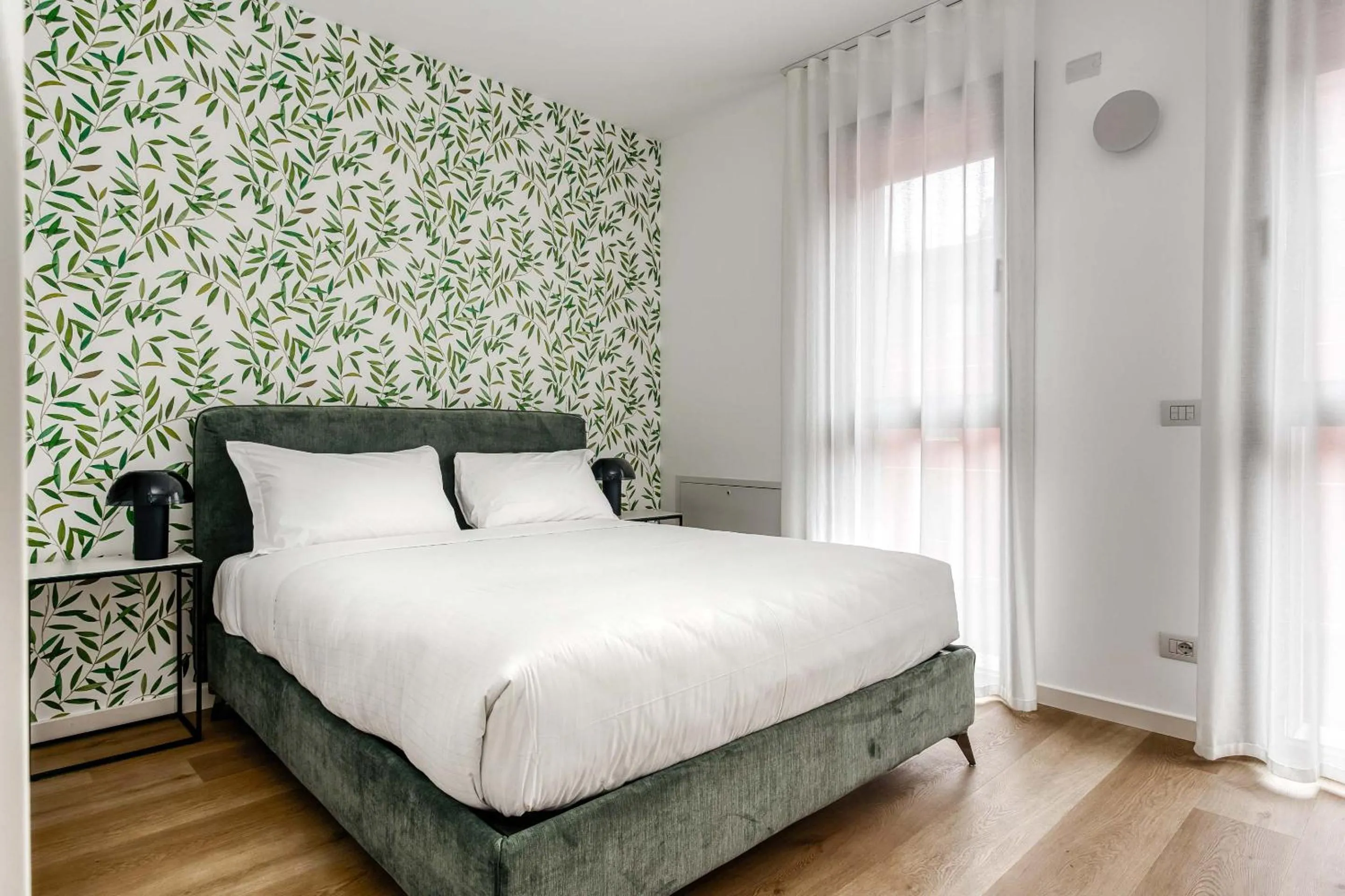 Bed in Limehome Milan Park Towers