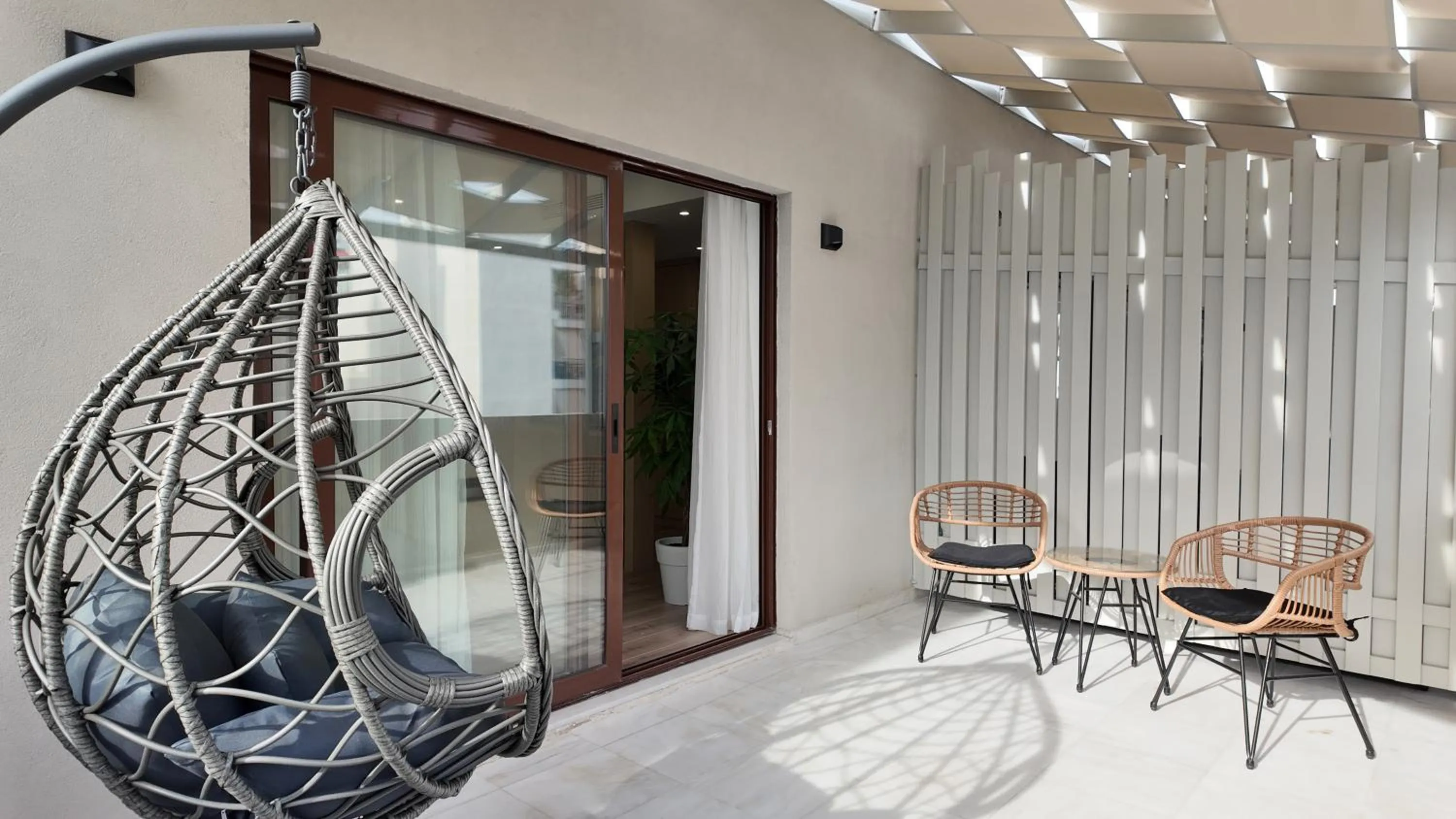 Balcony/Terrace in CC LUX Suites in Piraeus Port