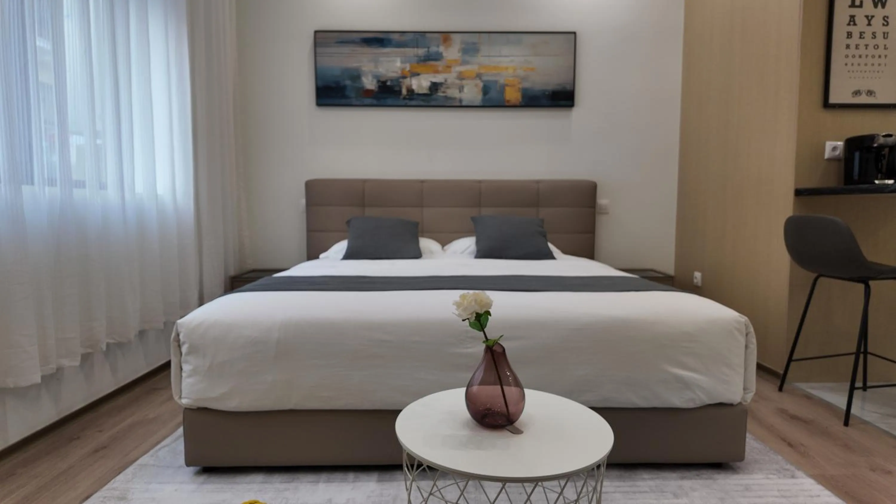 Bed in CC LUX Suites in Piraeus Port