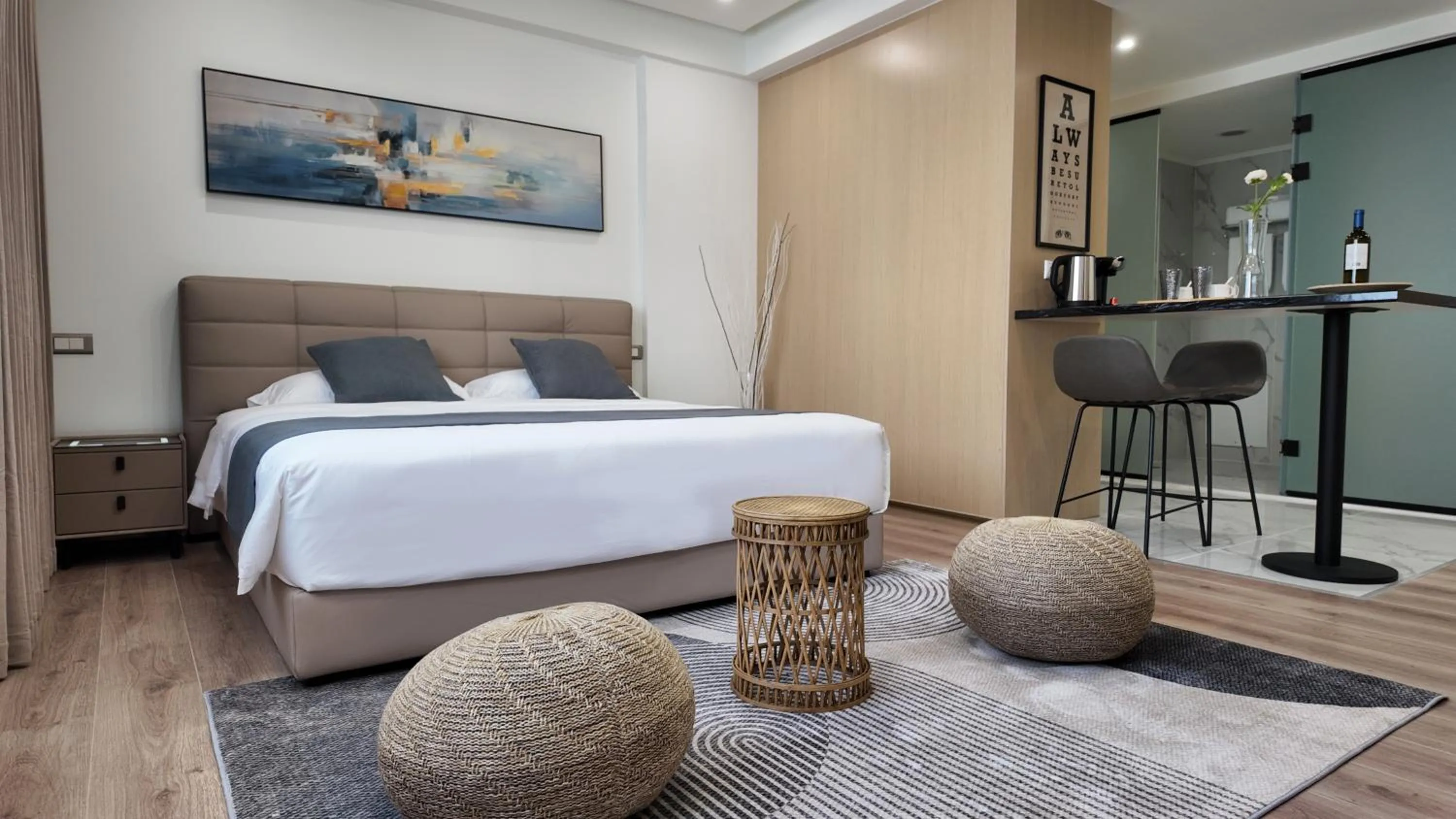 Bed in CC LUX Suites in Piraeus Port