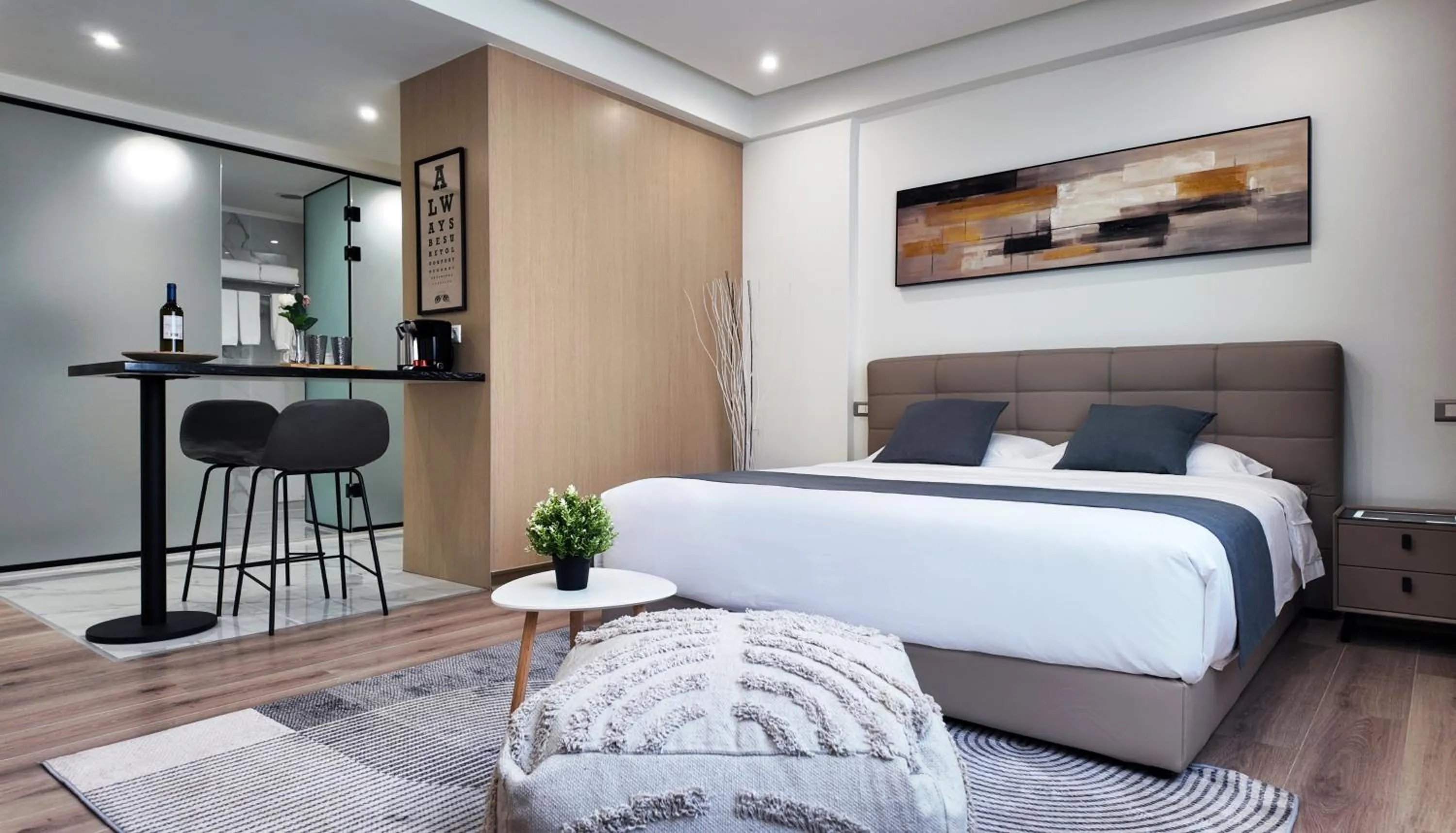 Bed in CC LUX Suites in Piraeus Port