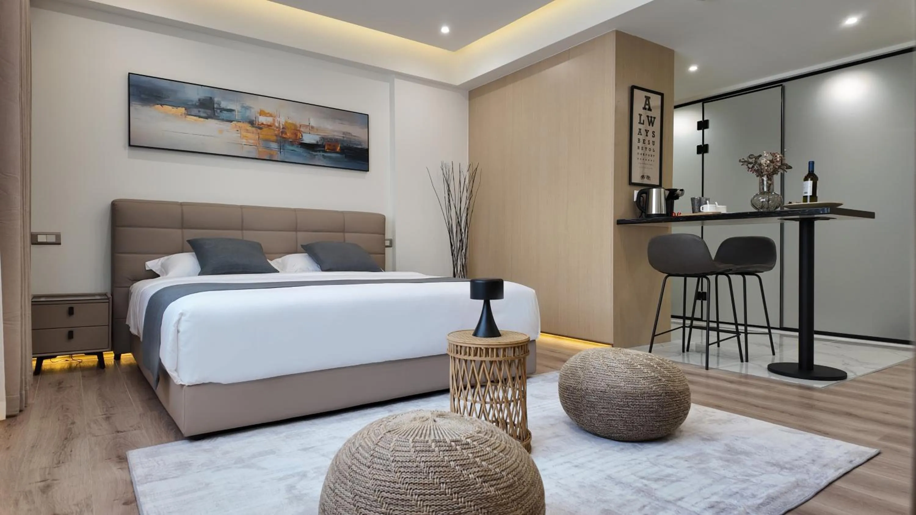 Bed in CC LUX Suites in Piraeus Port