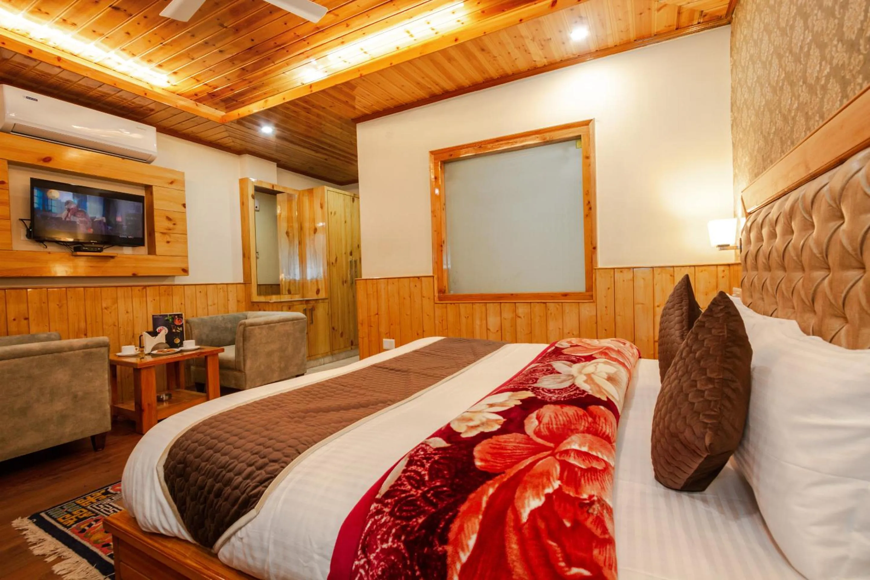 Bed in HUKAM'S HOLIDAY HOME by HHH