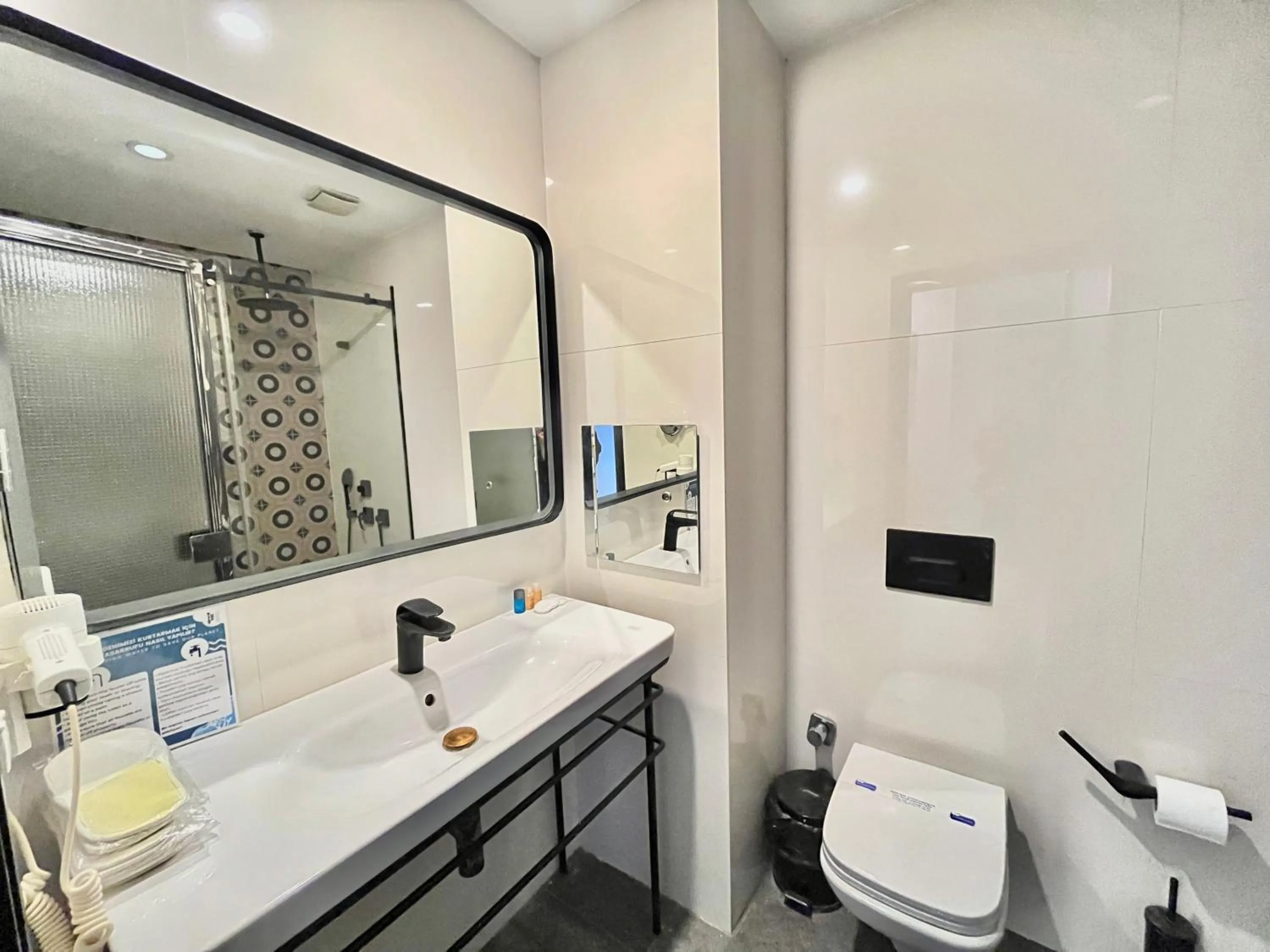 Toilet in Fitas Oda Hotel