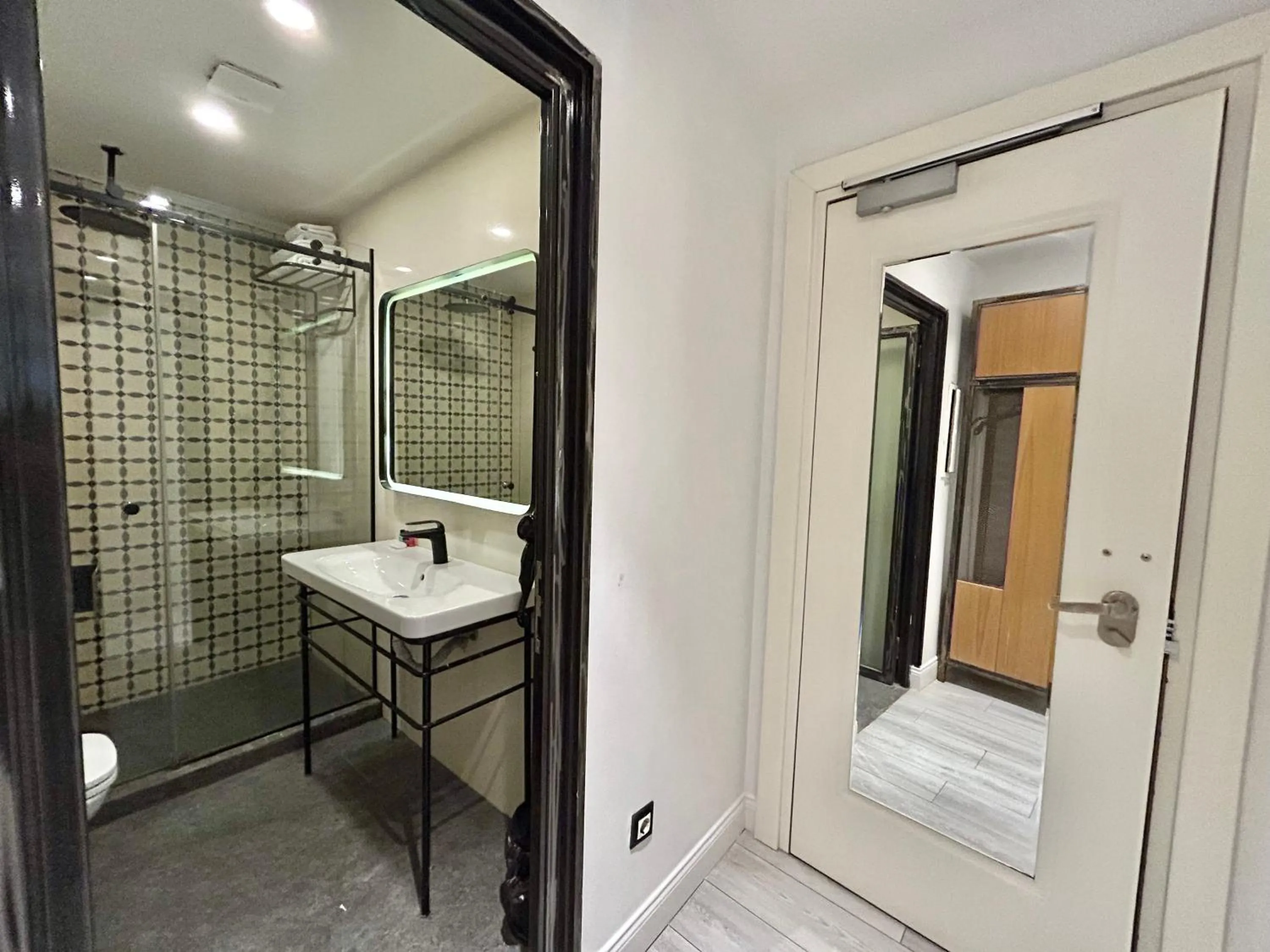 Bathroom in Fitas Oda Hotel