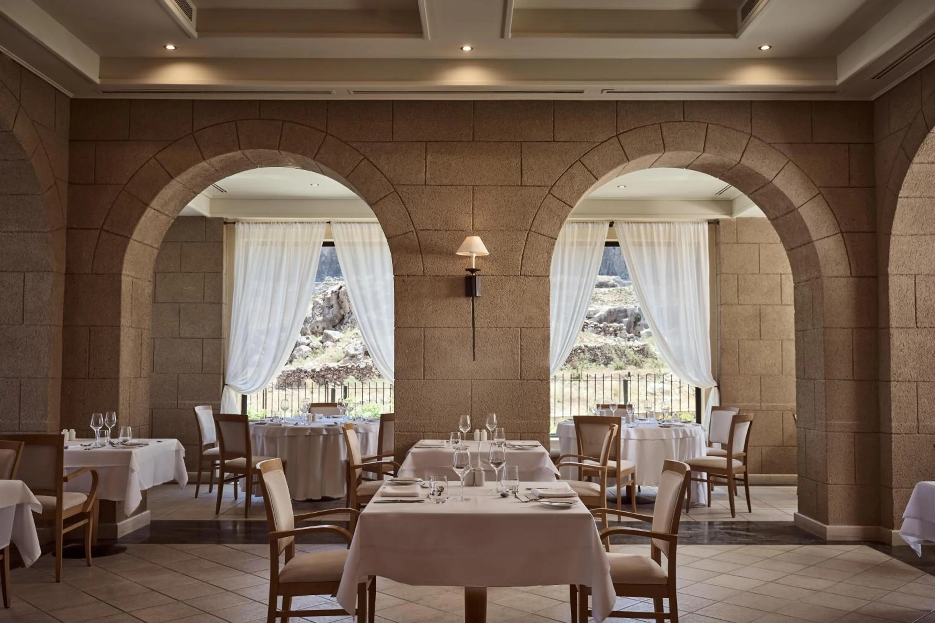 Restaurant/places to eat in Lindian Dream Seaside Resort- Adults Only