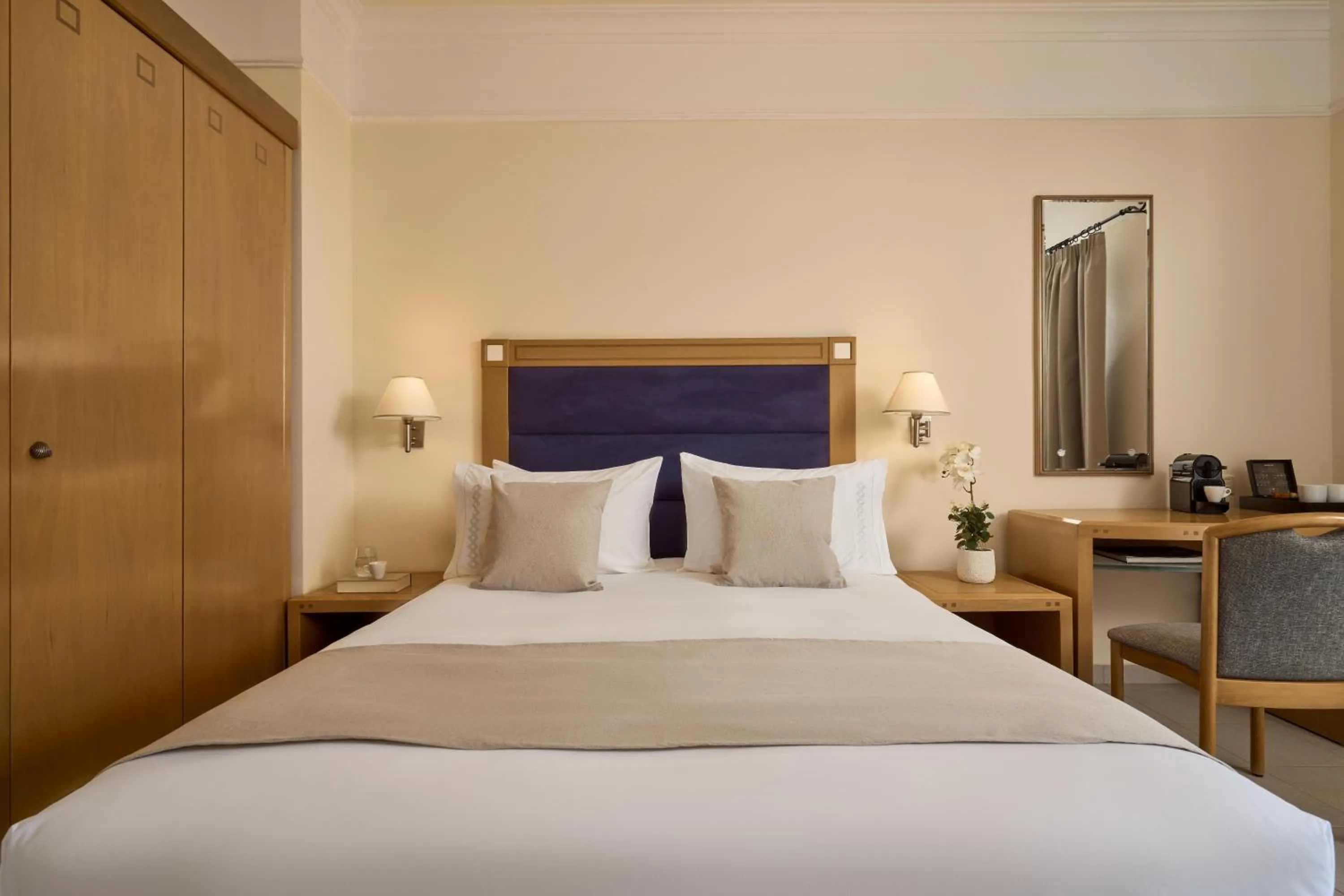 Photo of the whole room, Bed in Lindian Dream Seaside Resort- Adults Only