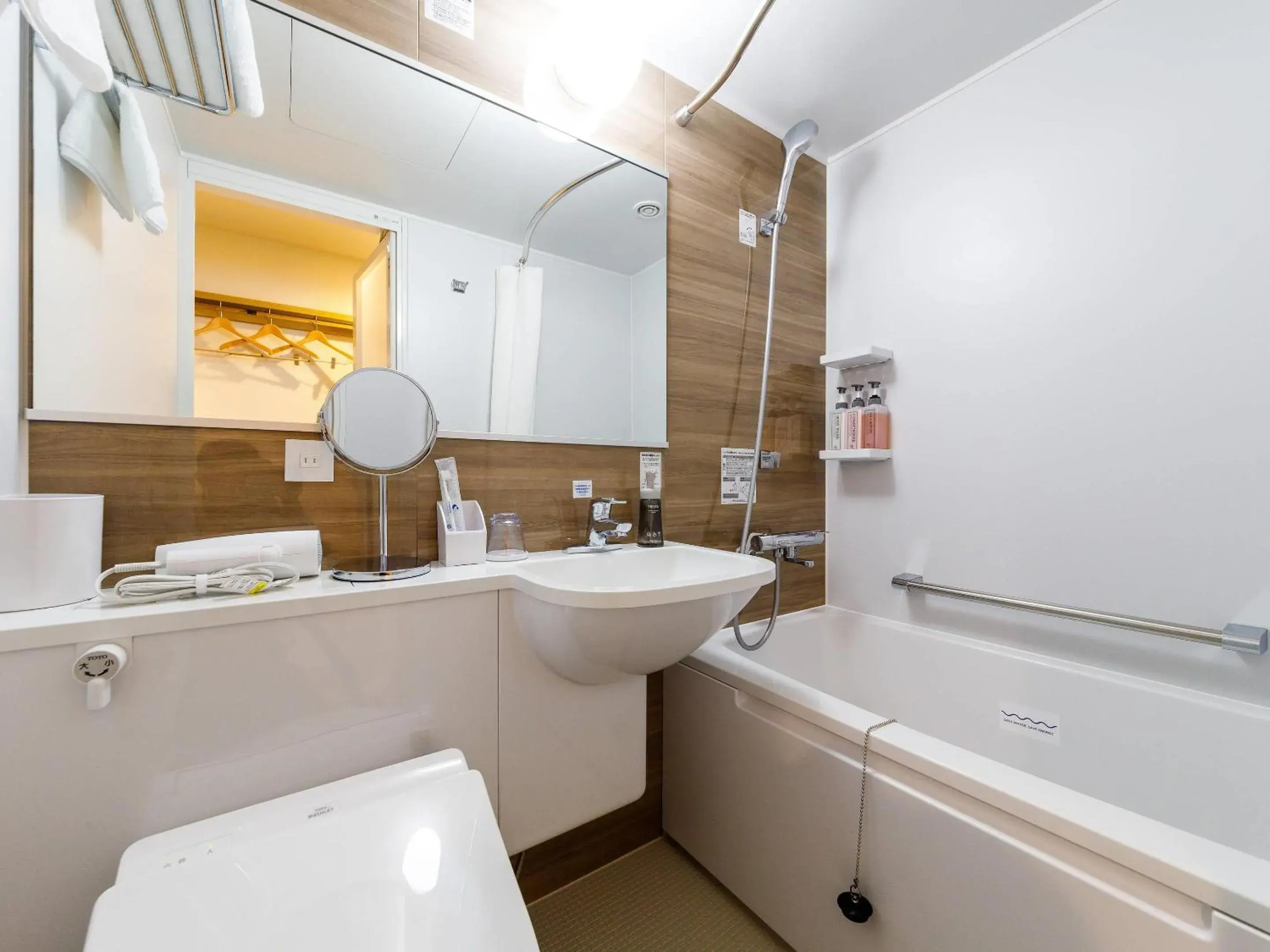 Bedroom in Comfort Hotel Kii Tanabe Bedroom in Comfort Hotel Kii Tanabe