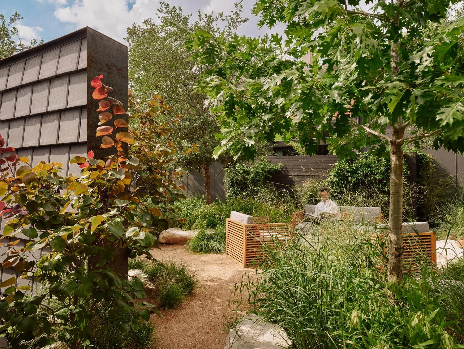 Spring in Frame Hotel - SoCo