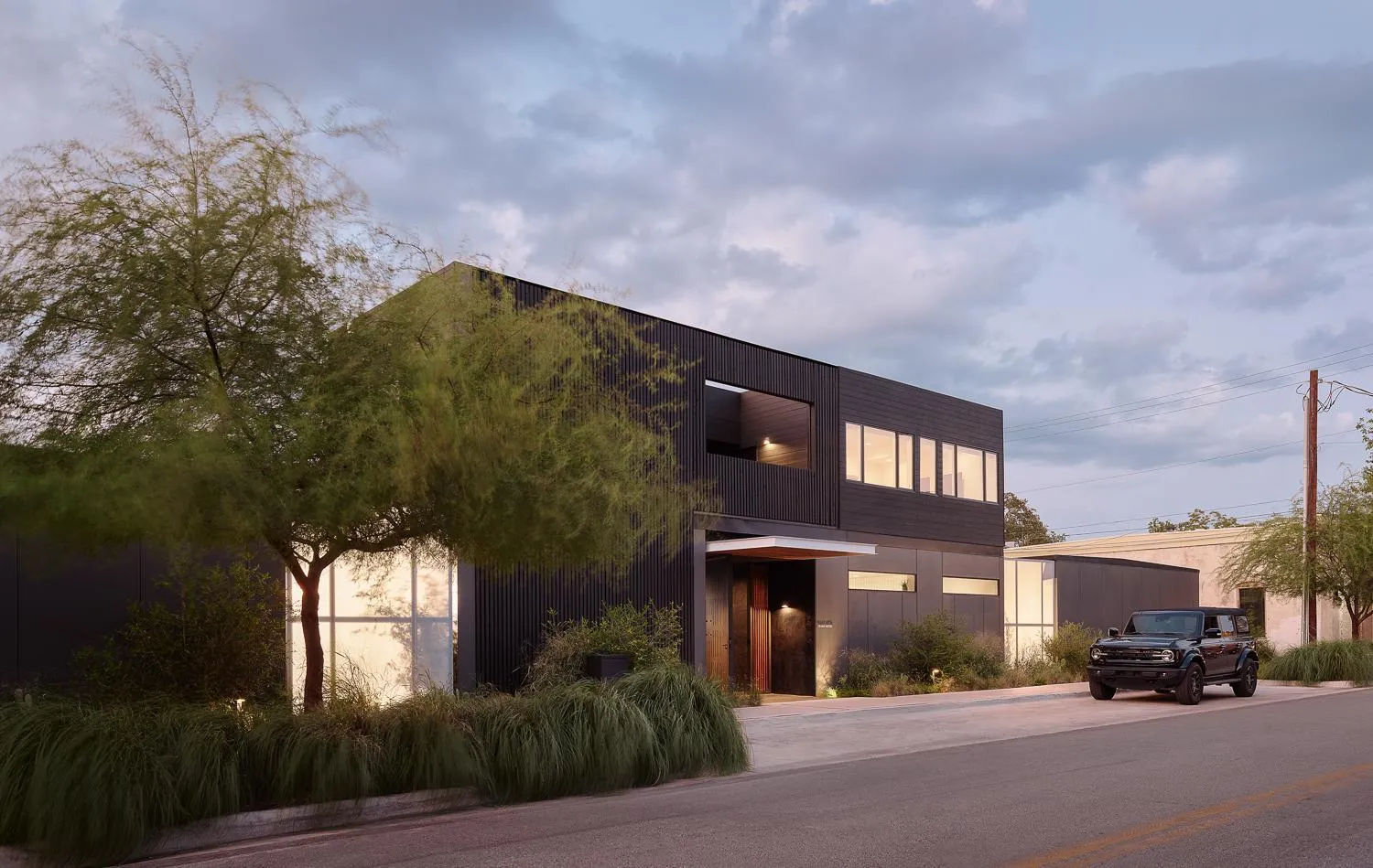 Property building in Frame Hotel - SoCo