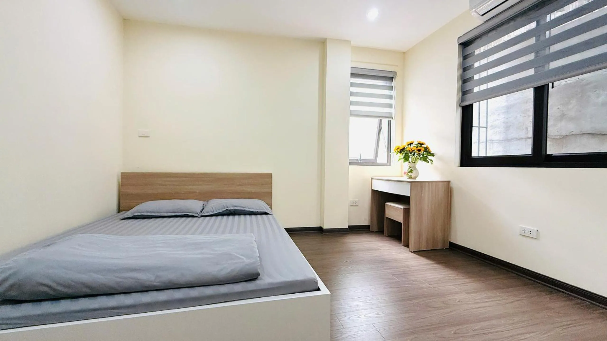 Bed in Era Apartment 58 Nguyen Khanh Toan