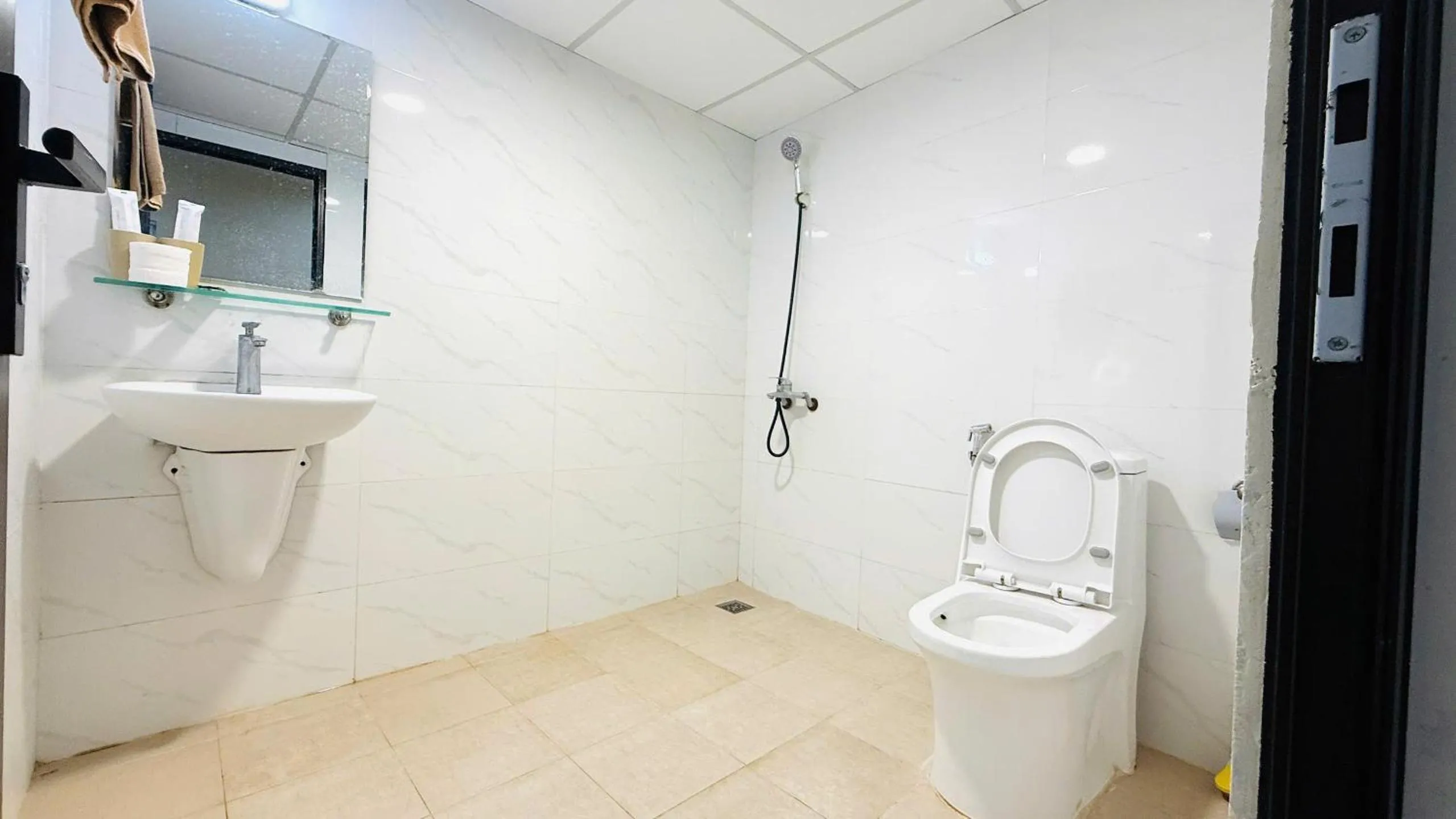 Era Apartment 58 Nguyen Khanh Toan