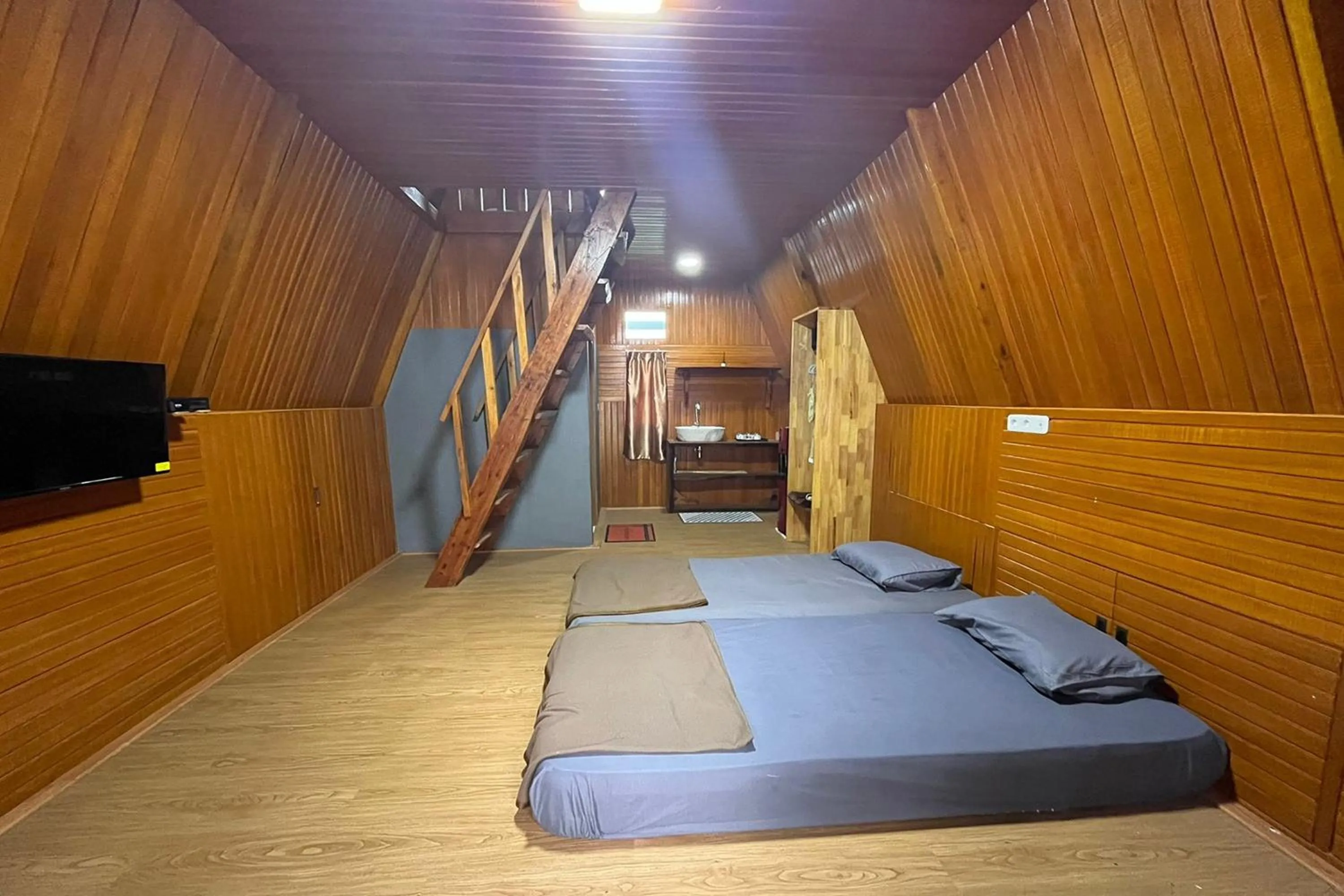 Bedroom, Bed in Villa Tapian Banda