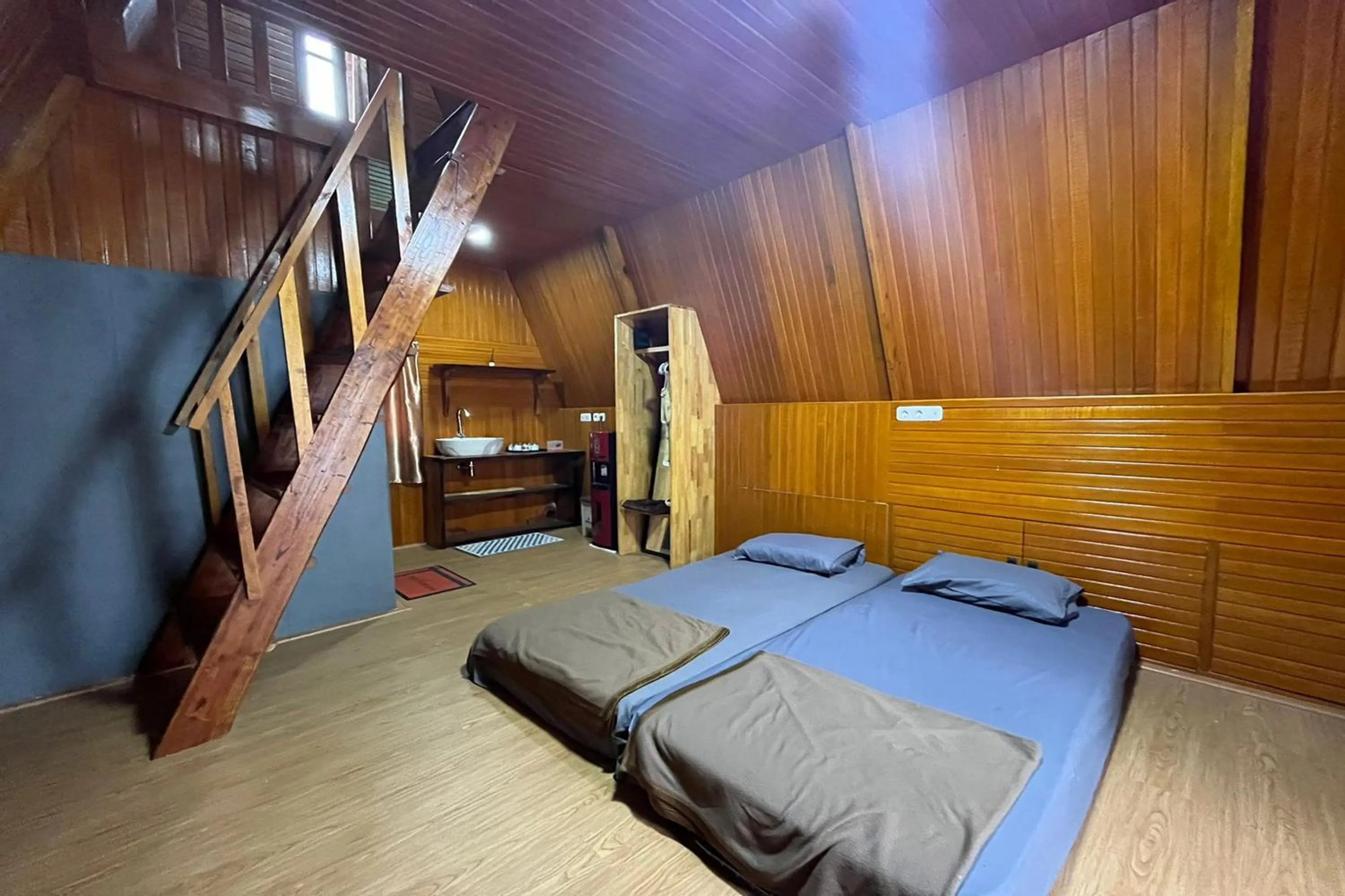 Bedroom, Bed in Villa Tapian Banda