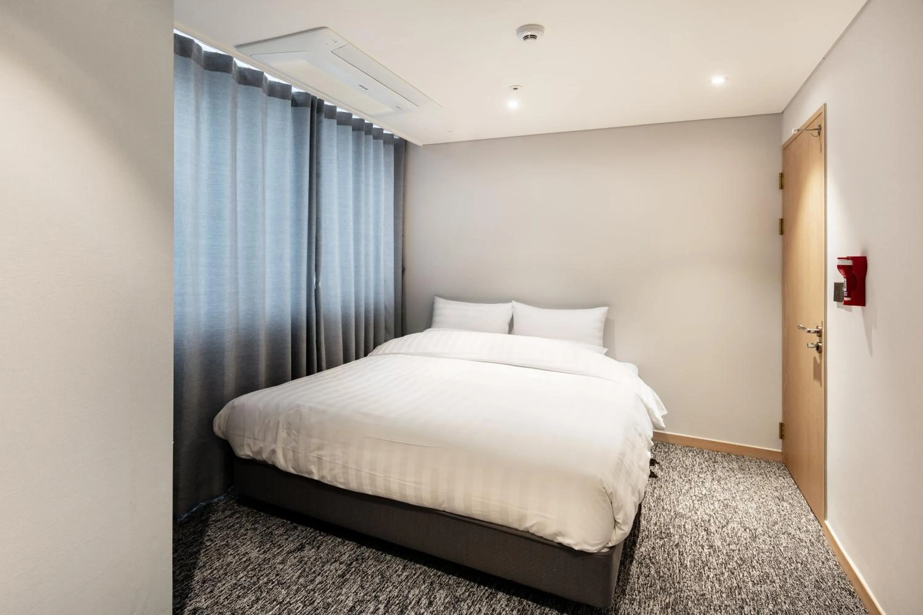 Bed in Icheon Skysun Hotel