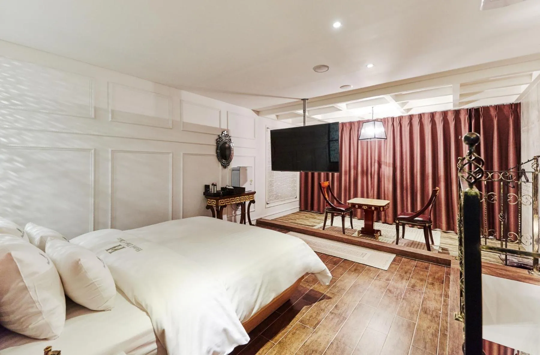 Bed in Hotel The Class