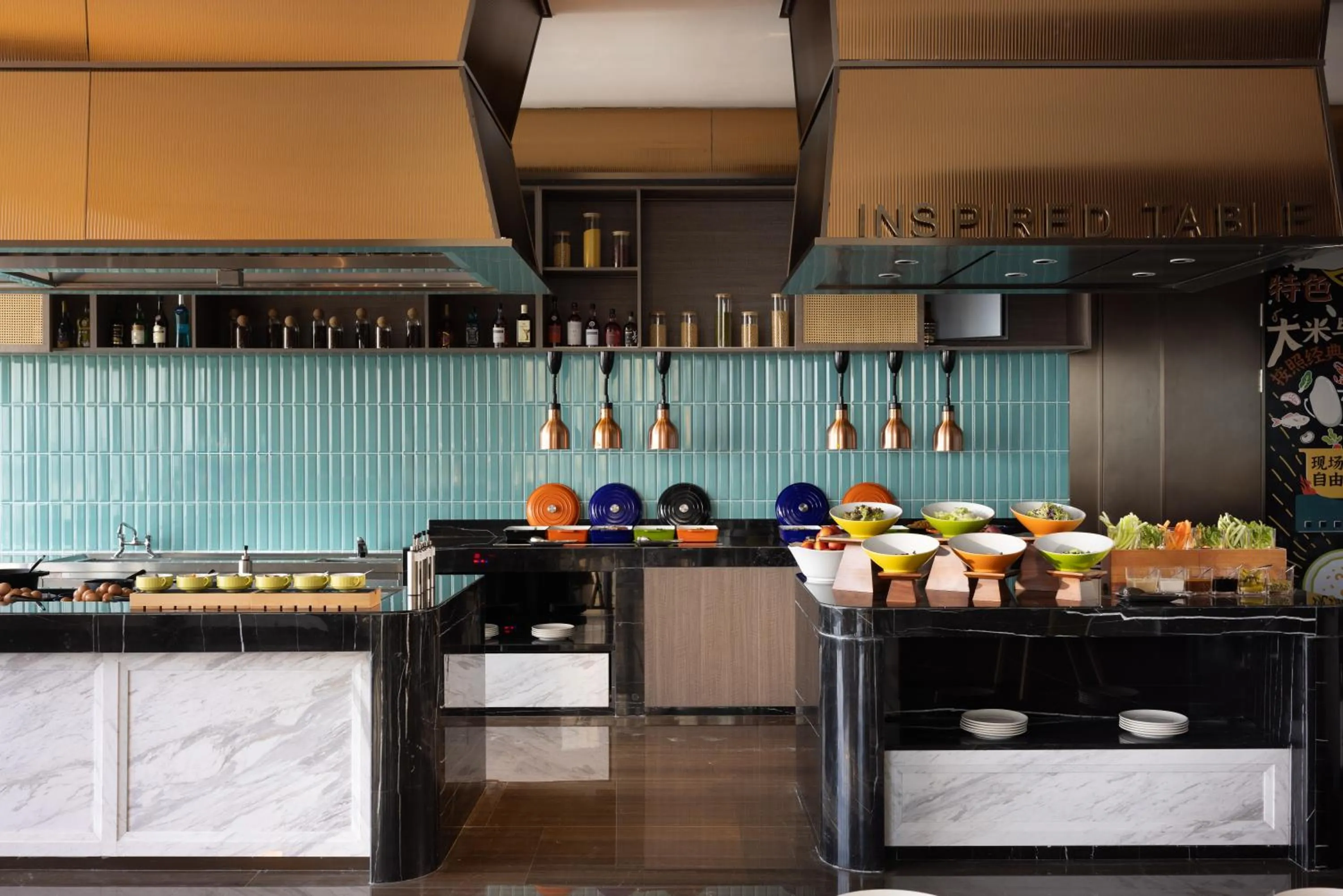 Restaurant/places to eat in Home2 Suite by Hilton Yiwu World Trade Center