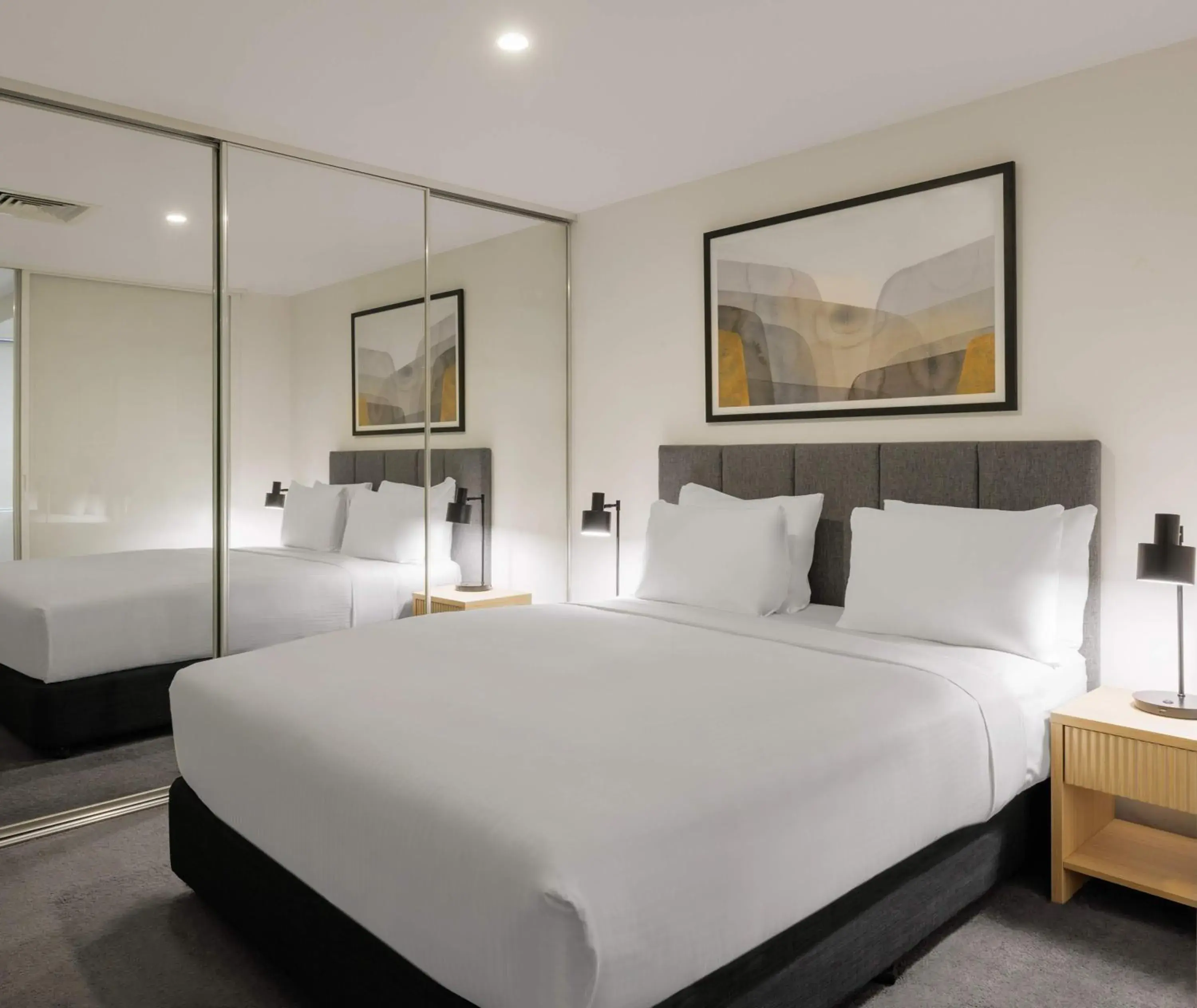 Bed in Oaks Melbourne Flemington Suites Bed in Oaks Melbourne Flemington Suites