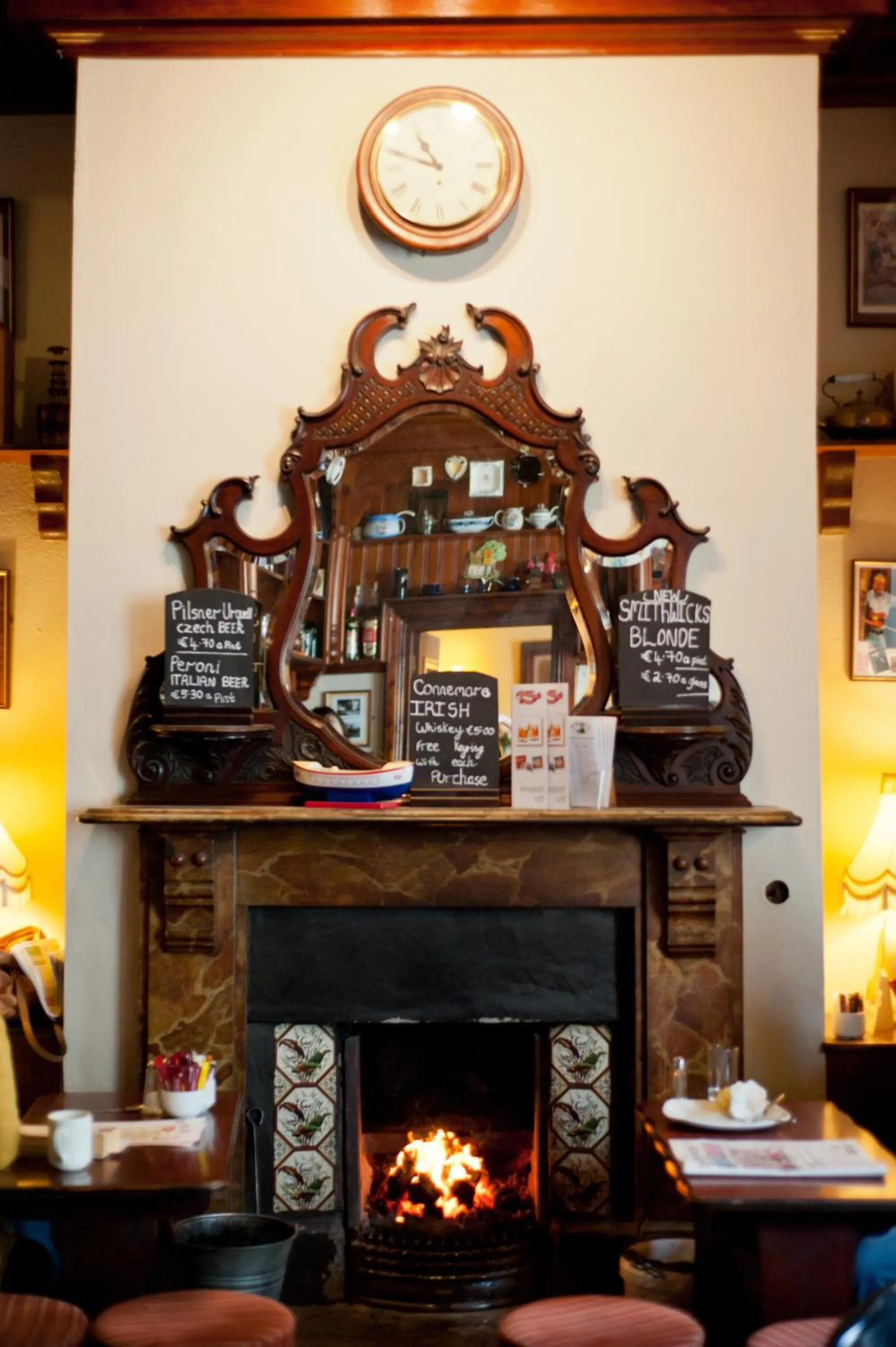 Lounge or bar in O Donovans Hotel