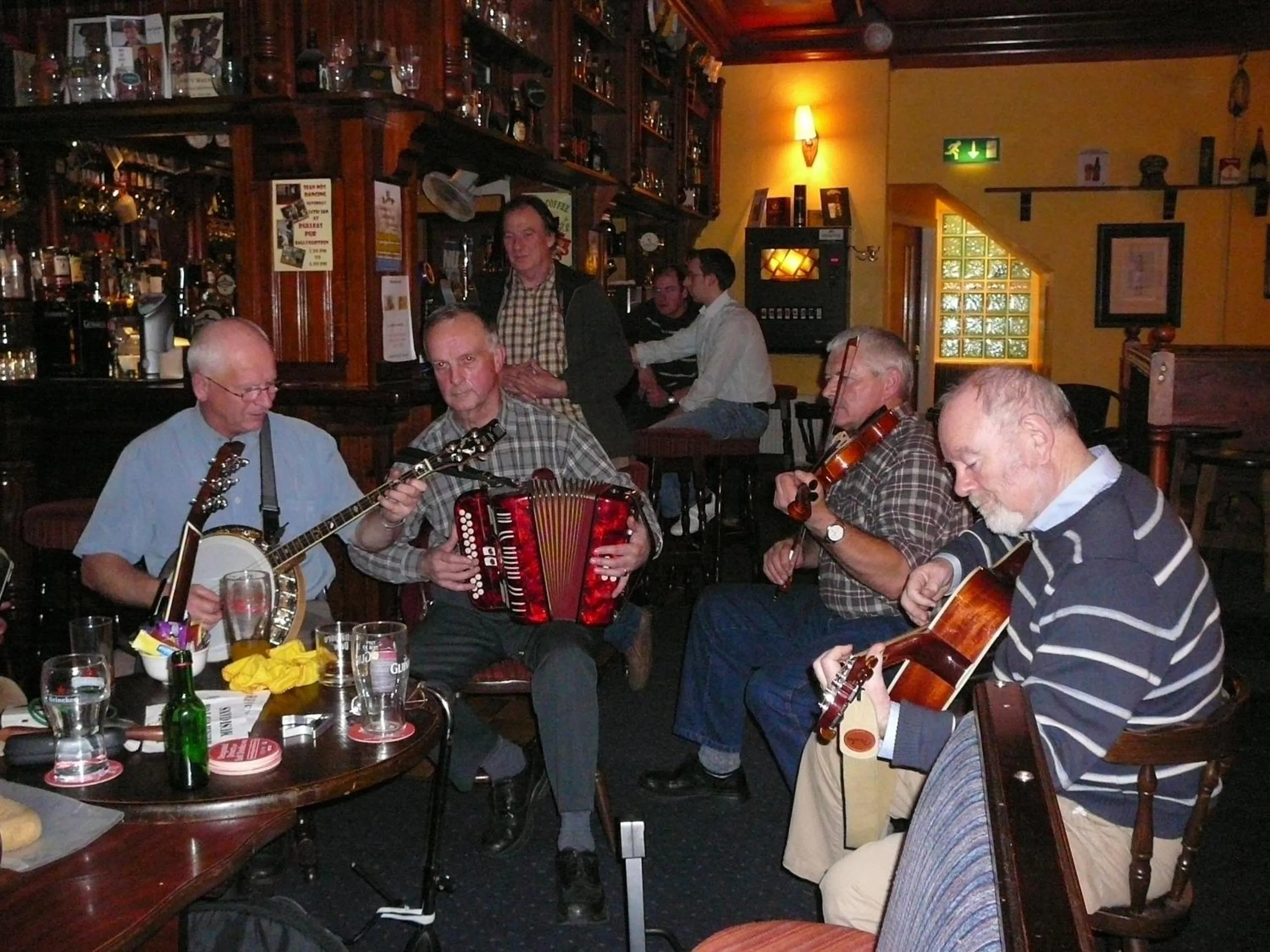 Evening entertainment in O Donovans Hotel