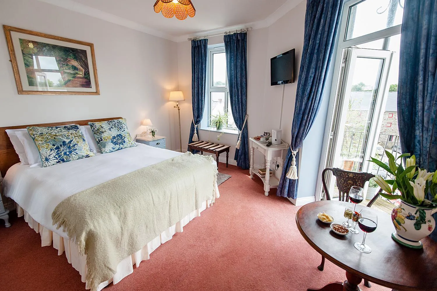 Bed in O Donovans Hotel