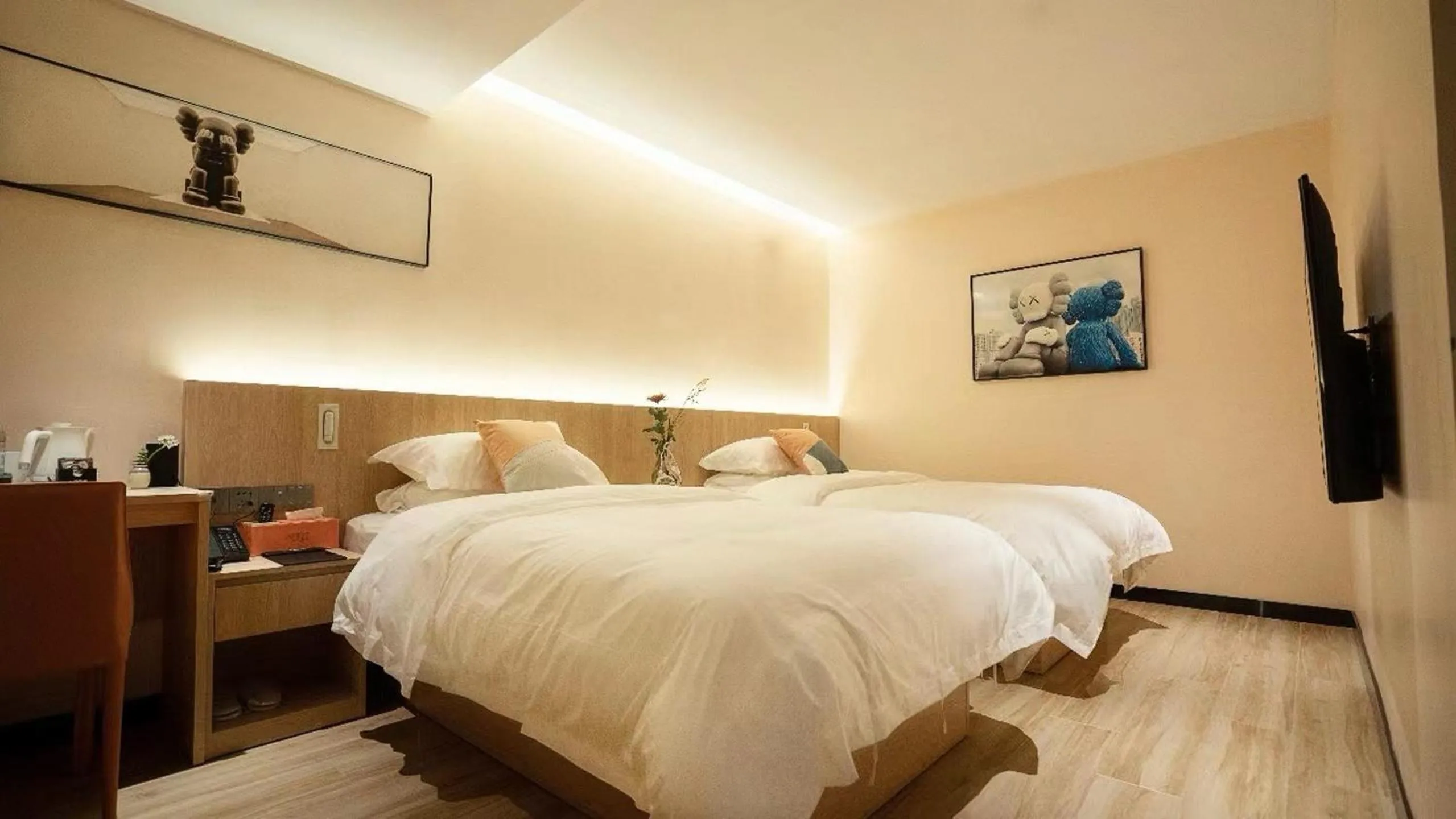 Standard Twin Room in Andy International Hotel Shenzhen University Nanshan Metro Station Branch