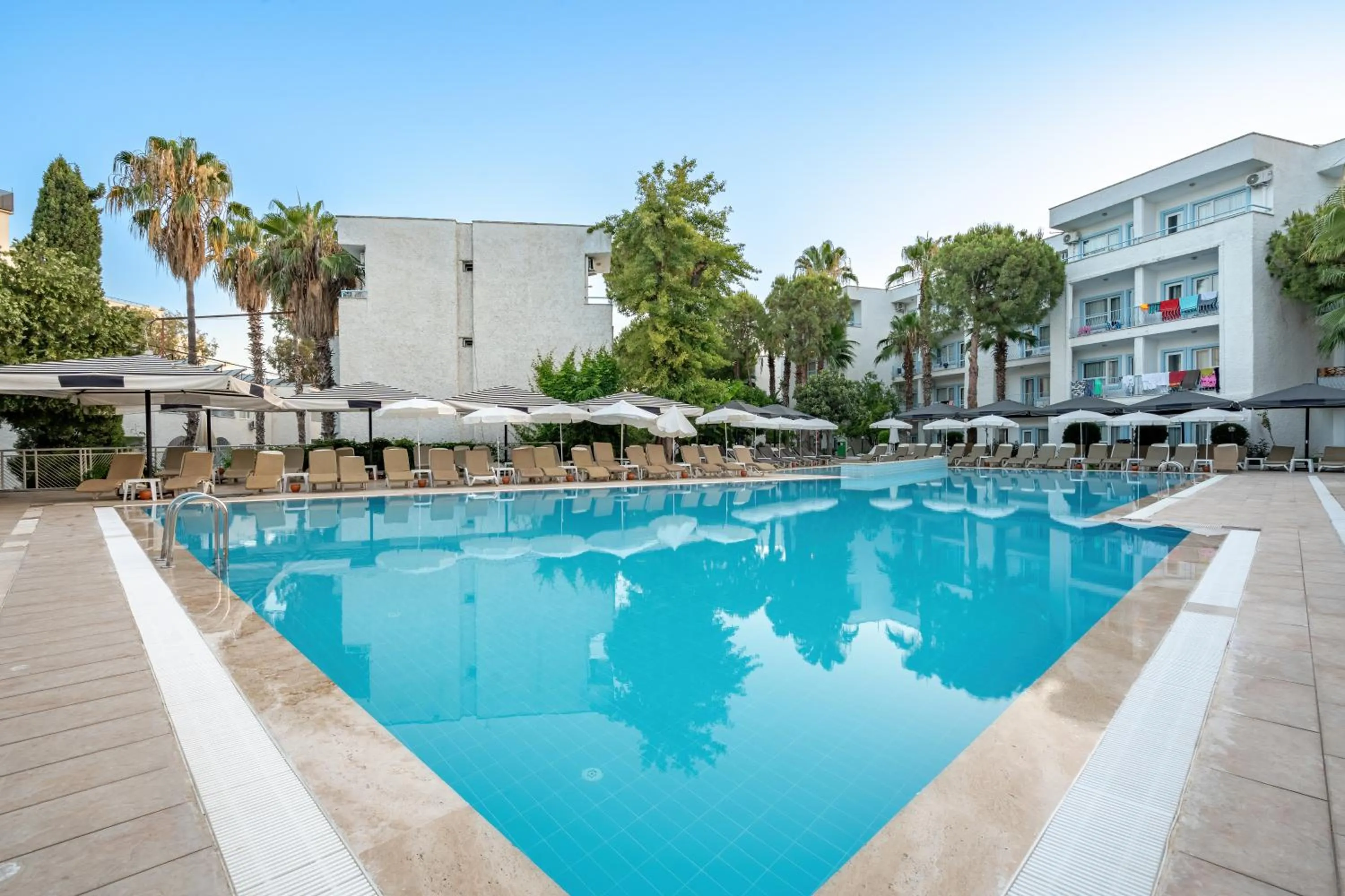 Property building in Side Nusso Beach Club - All Inclusive