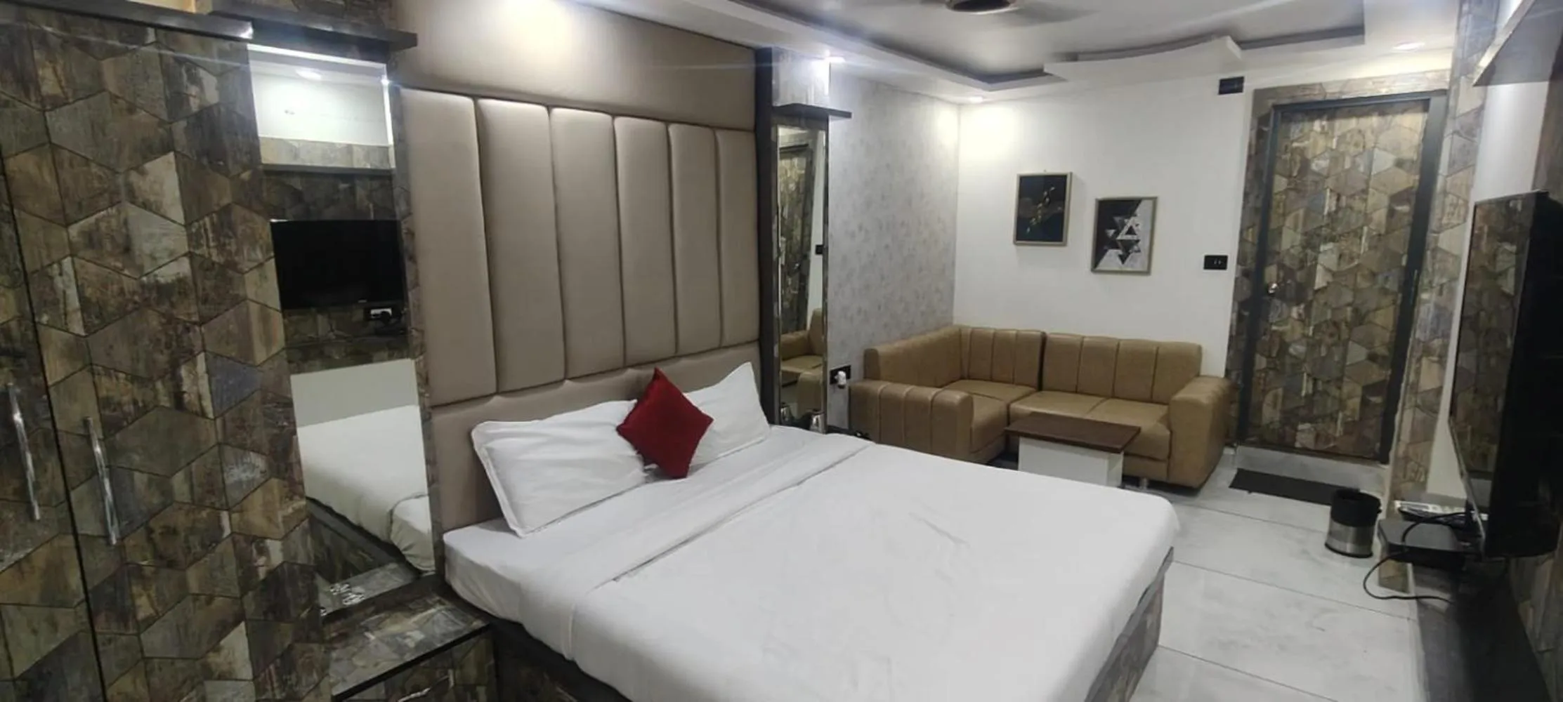 Bedroom in Hotel New Arcadia