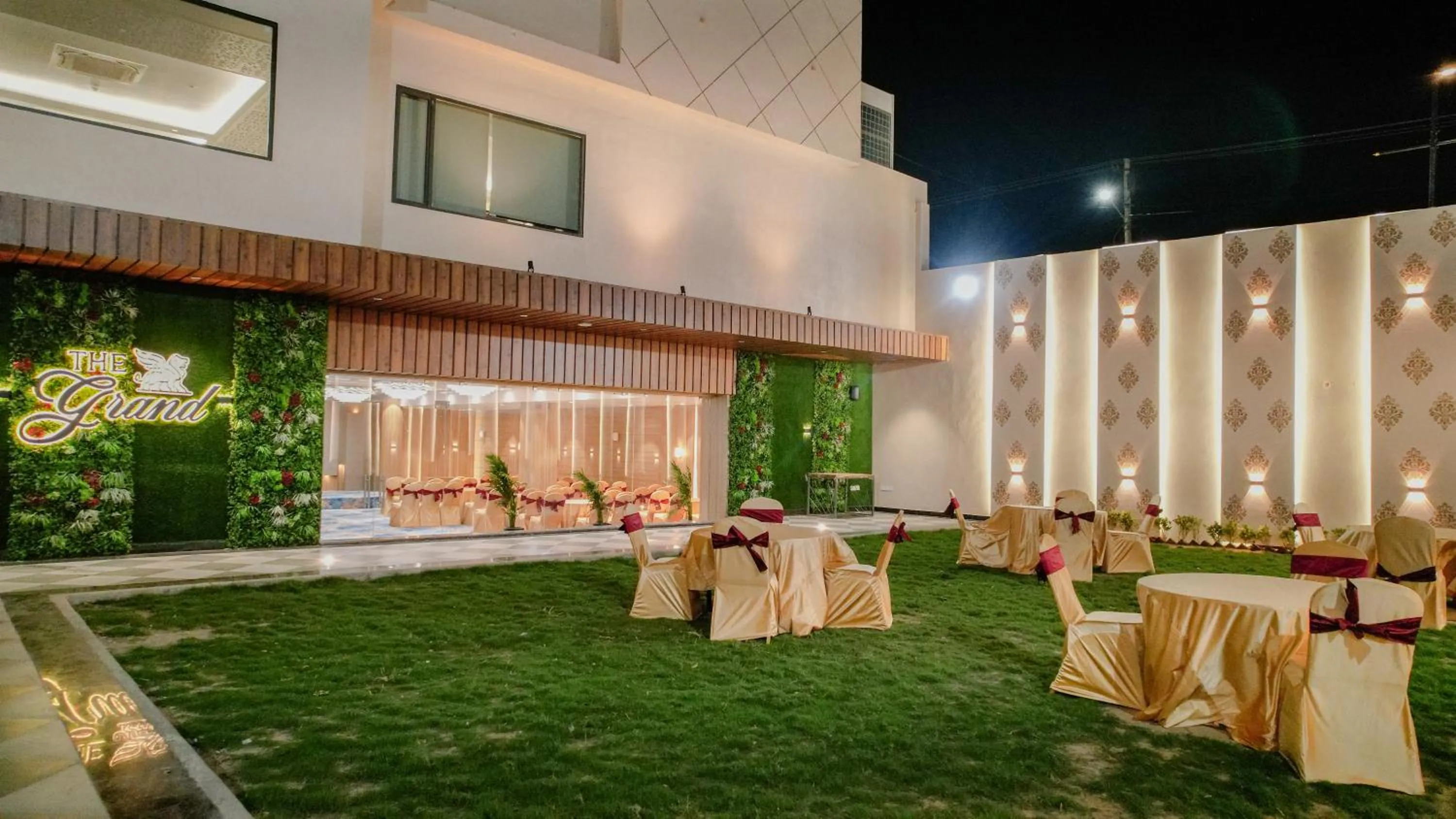 Garden in Royal Prime - A City Center Boutique Hotel In Jaipur