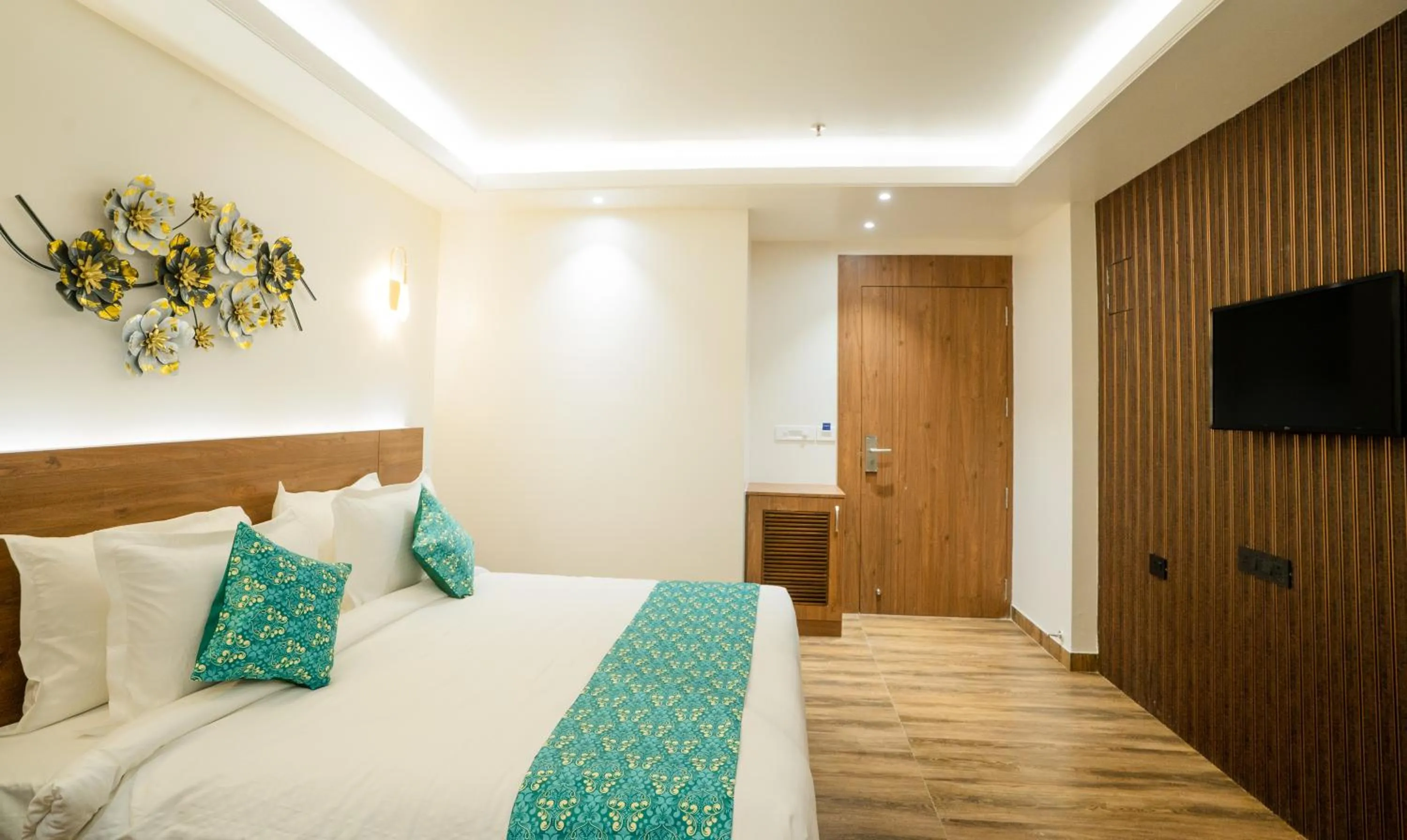 Bed in Royal Prime - A City Center Boutique Hotel In Jaipur